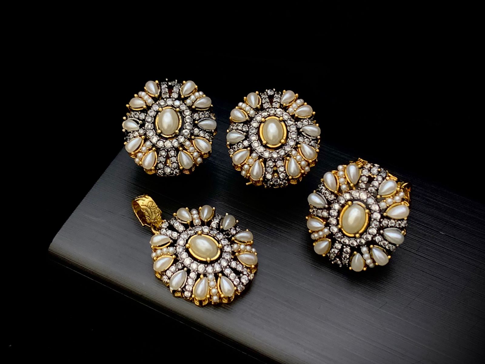 Locket Set