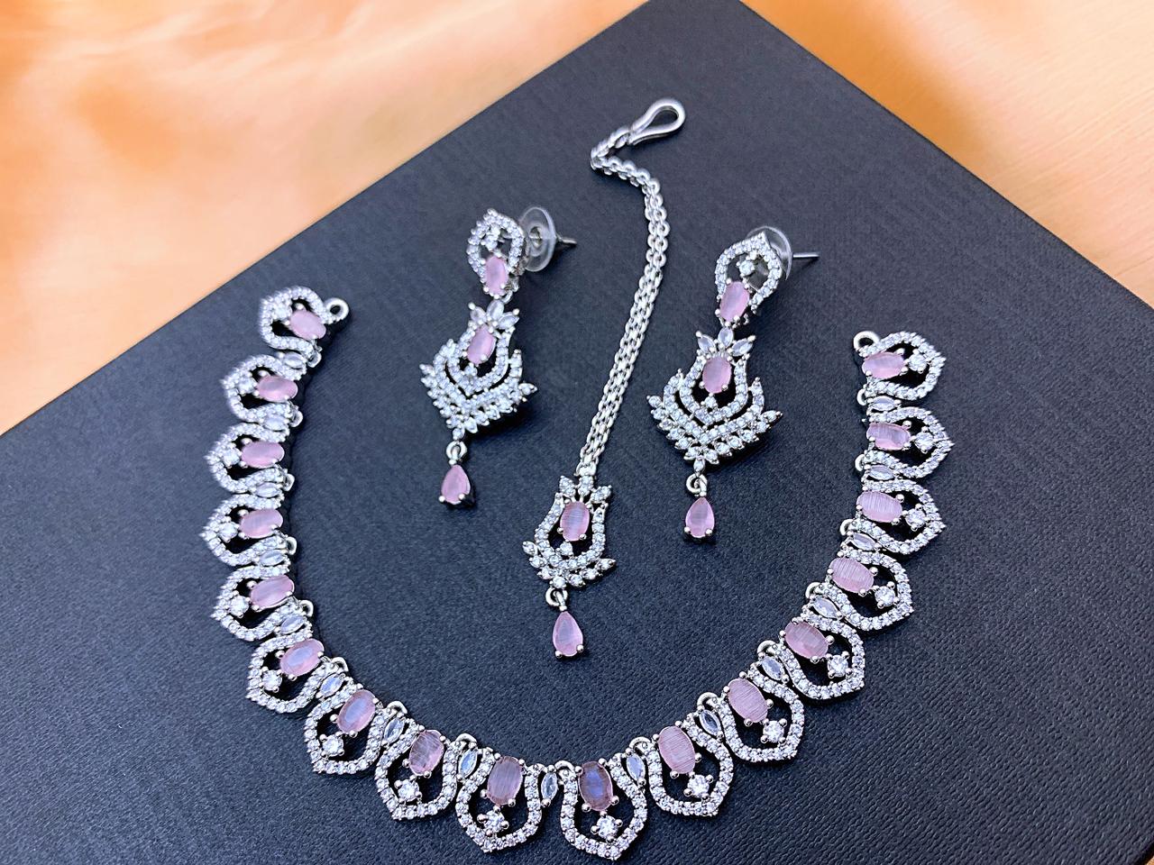 Necklace Set