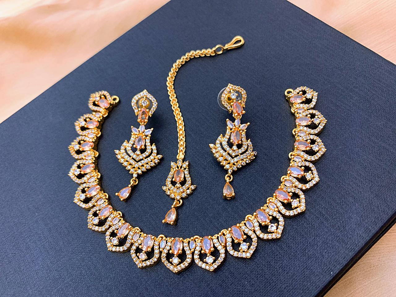 Necklace Set