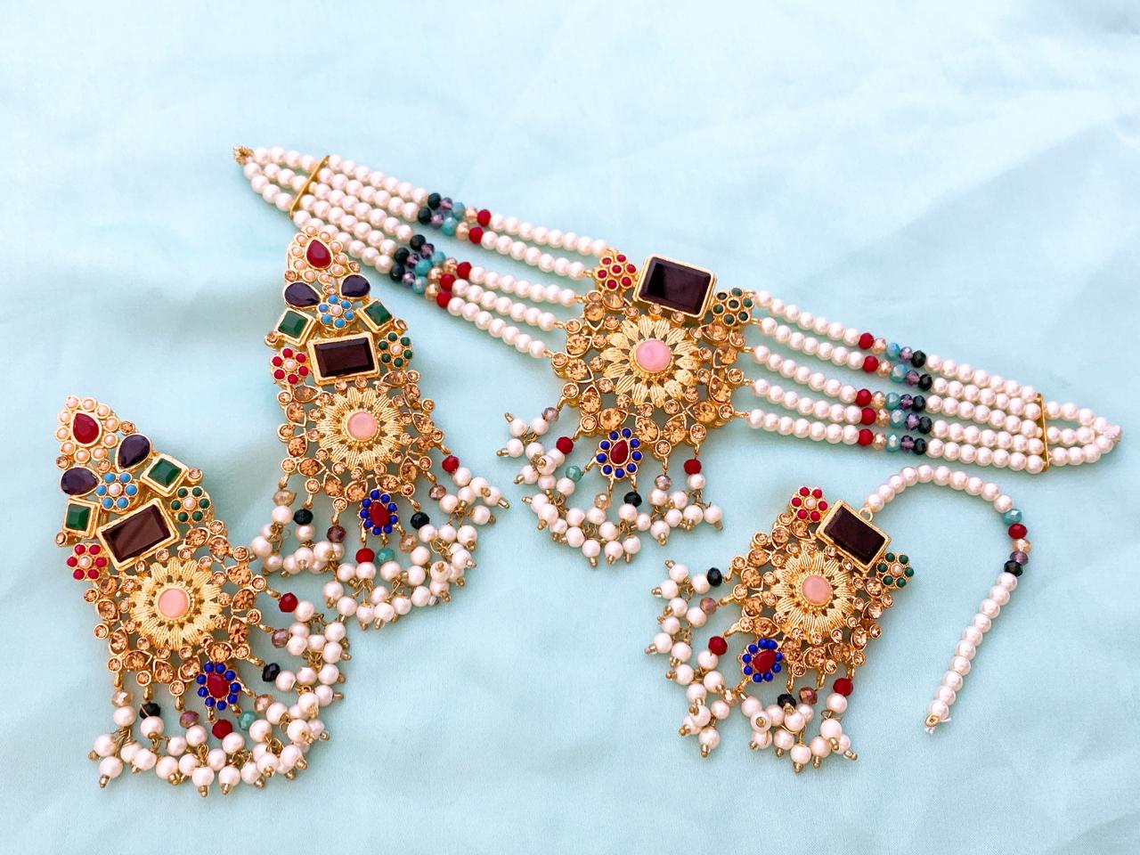 Choker Set