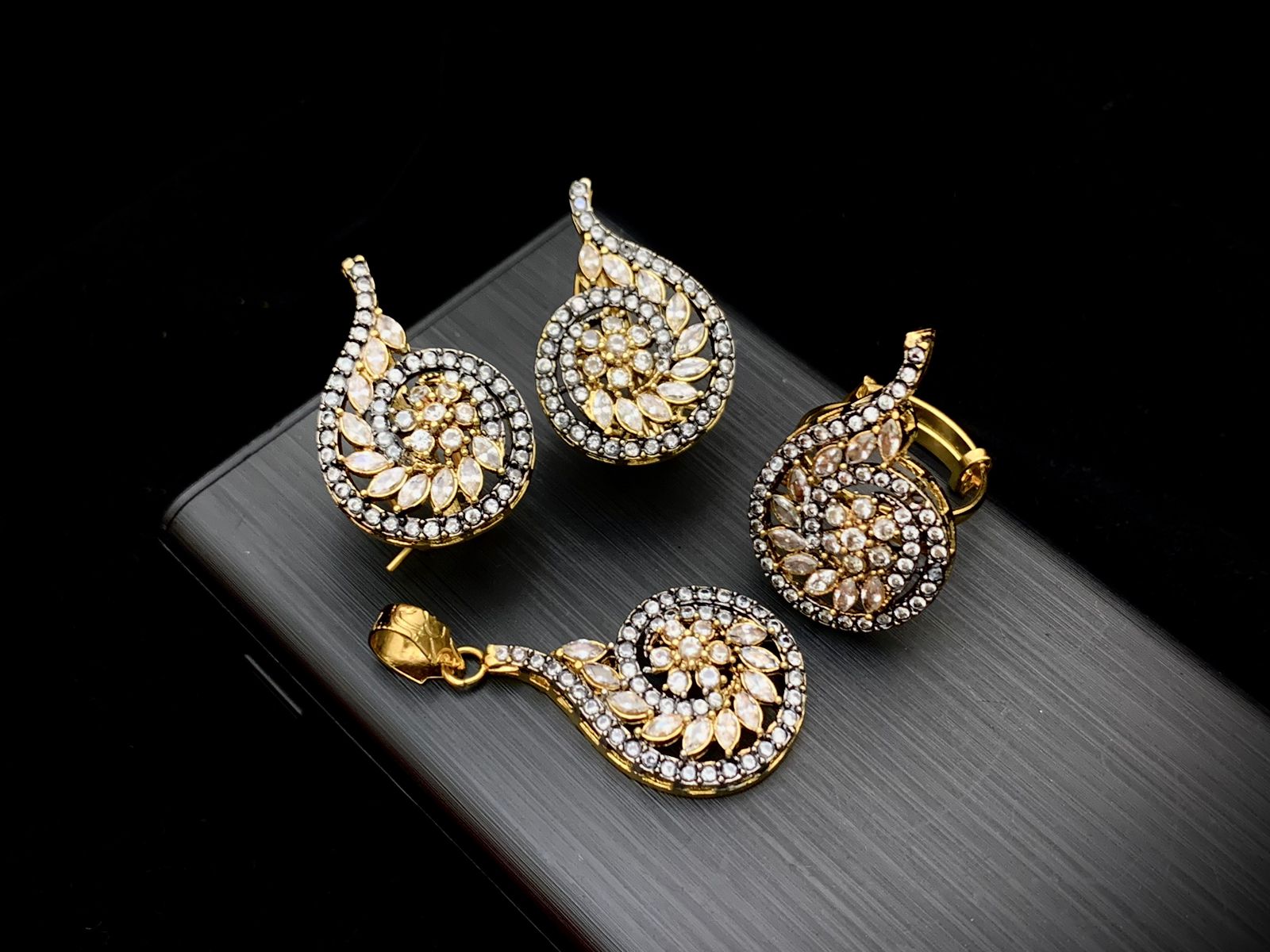 Locket Set
