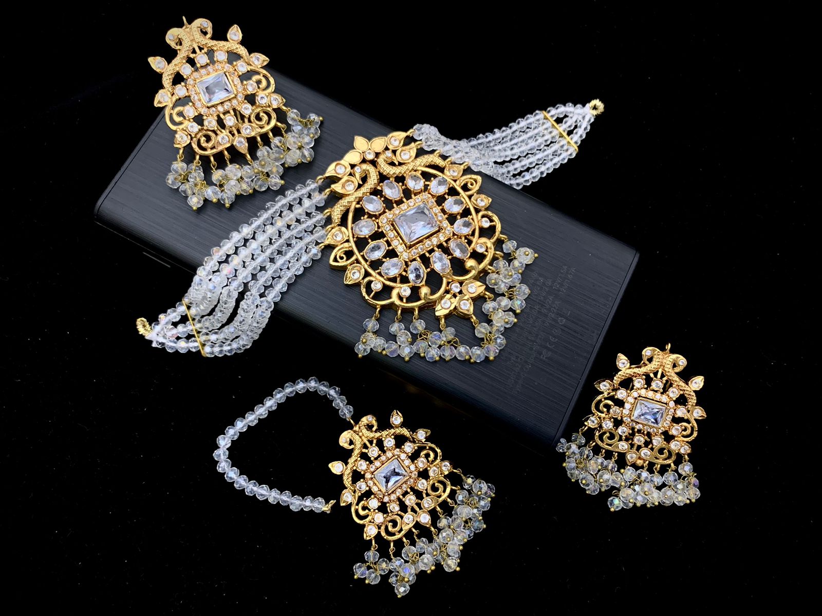 Choker Set