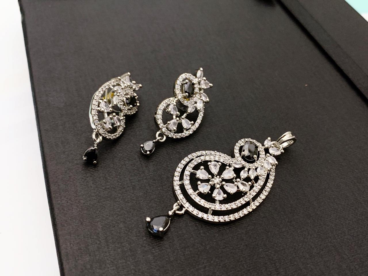 Locket Set