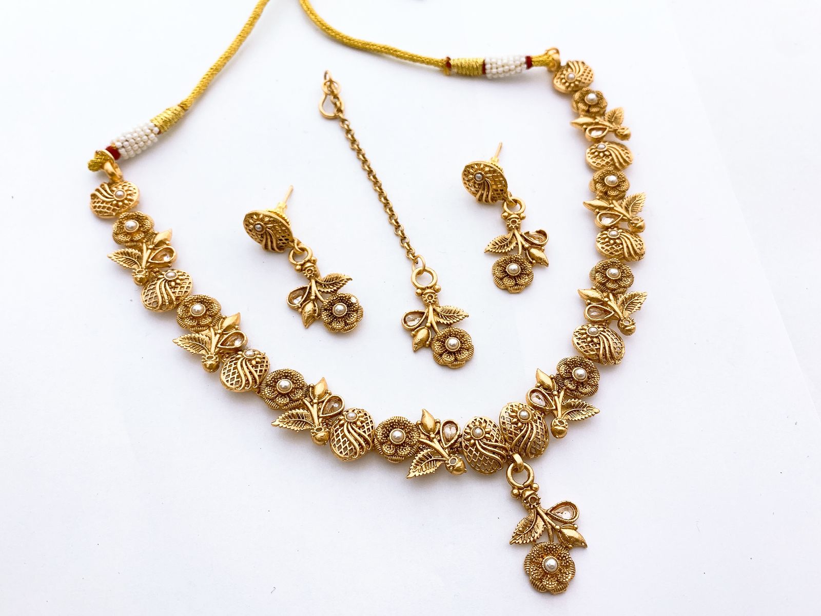 Necklace Set