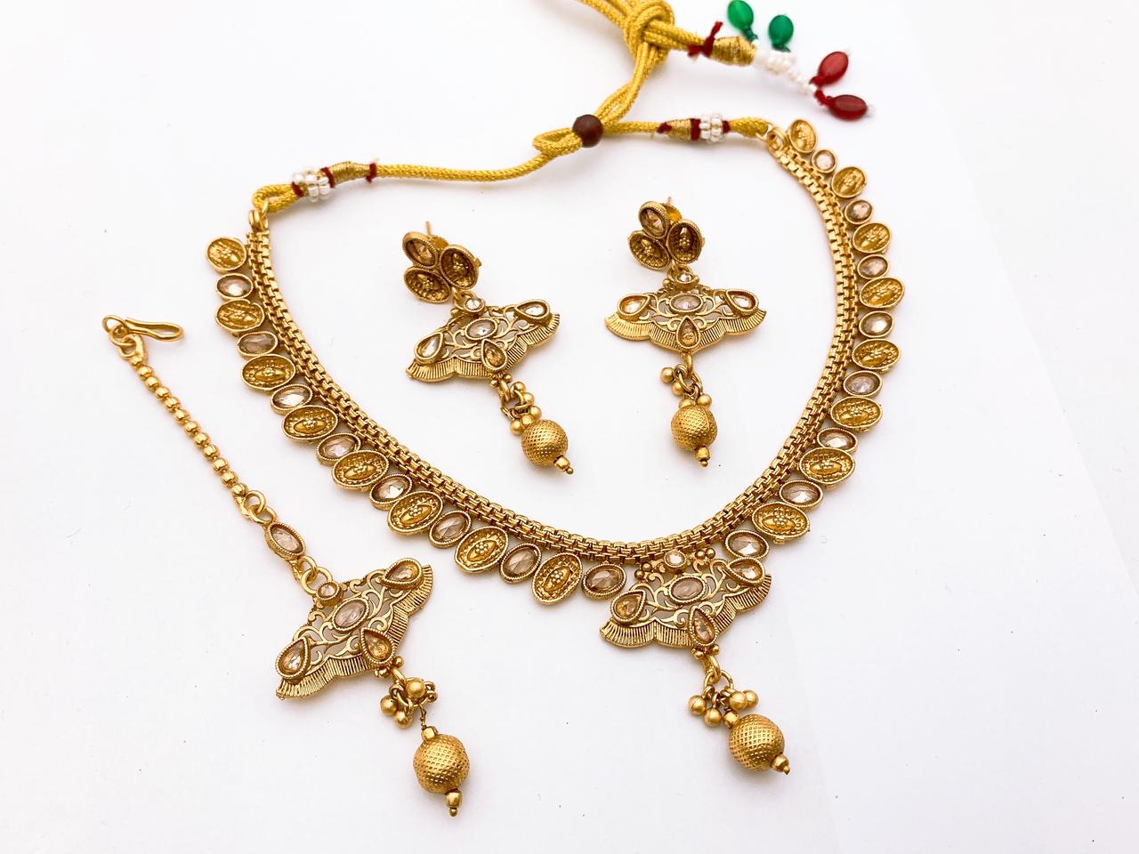 Necklace Set