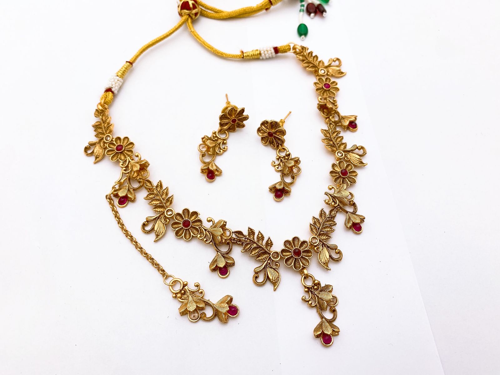 Necklace Set