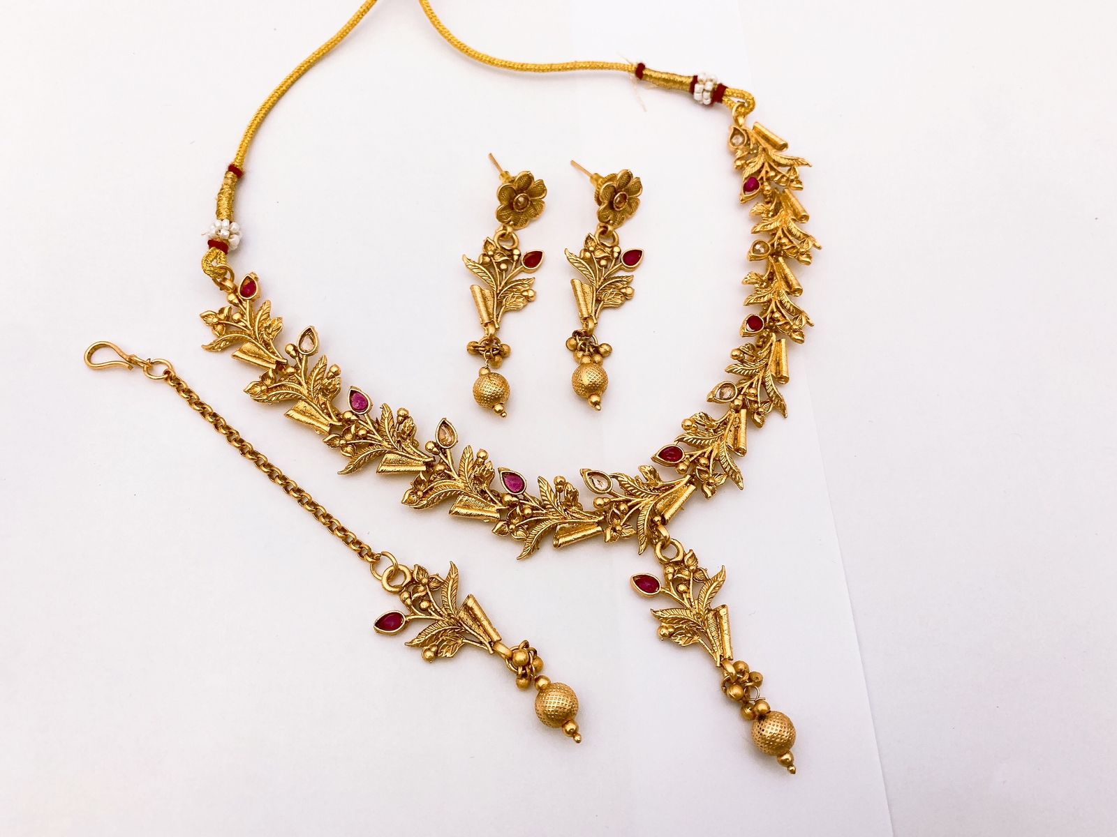 Necklace Set