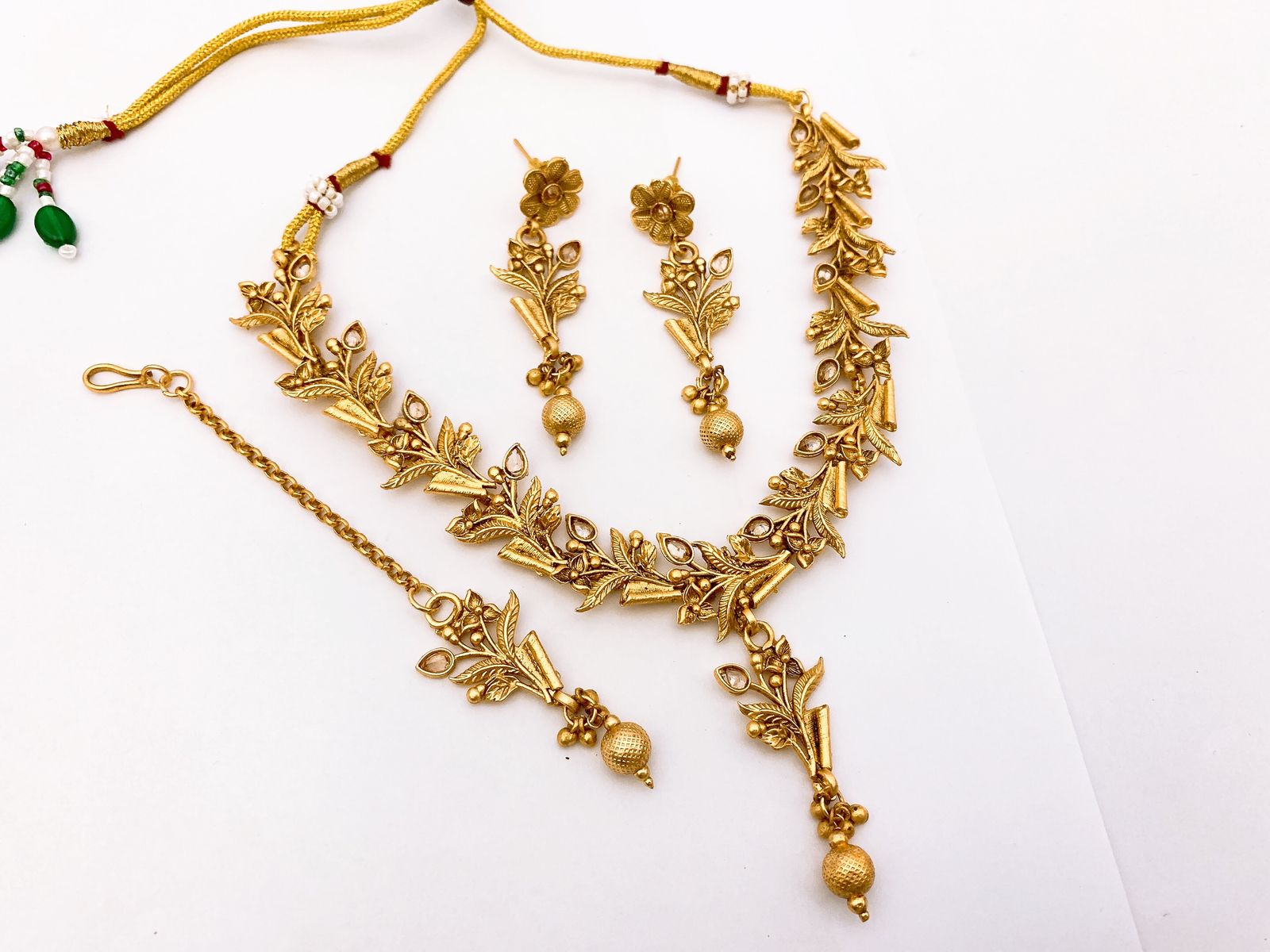 Necklace Set