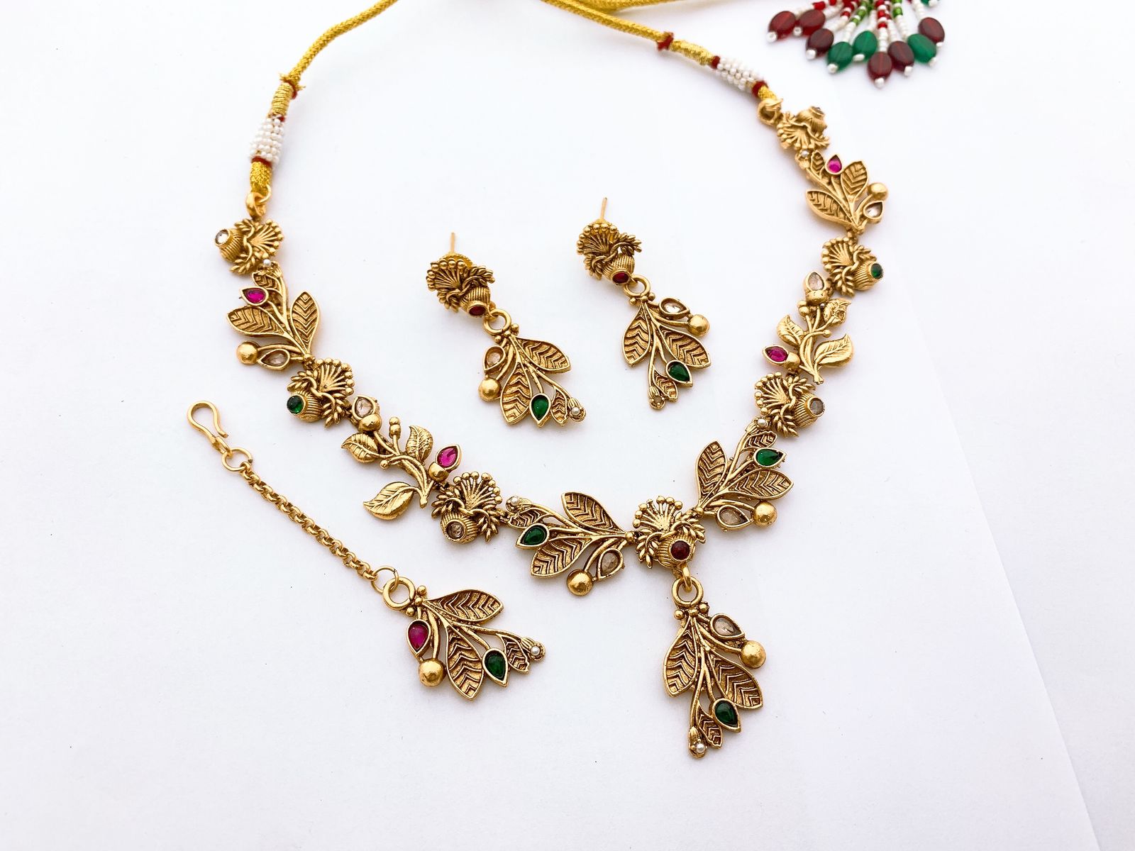 Necklace Set