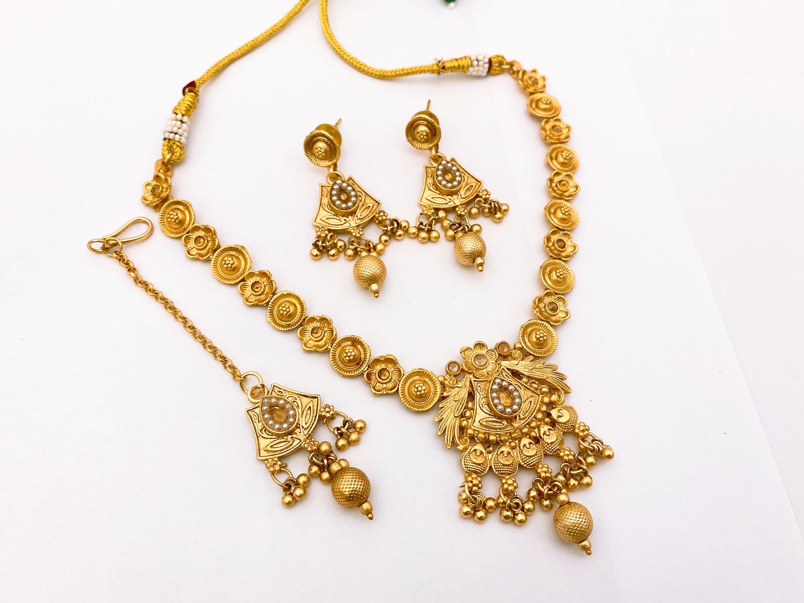 Necklace Set