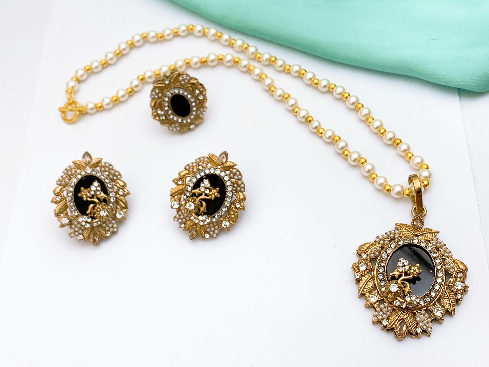 Locket Set