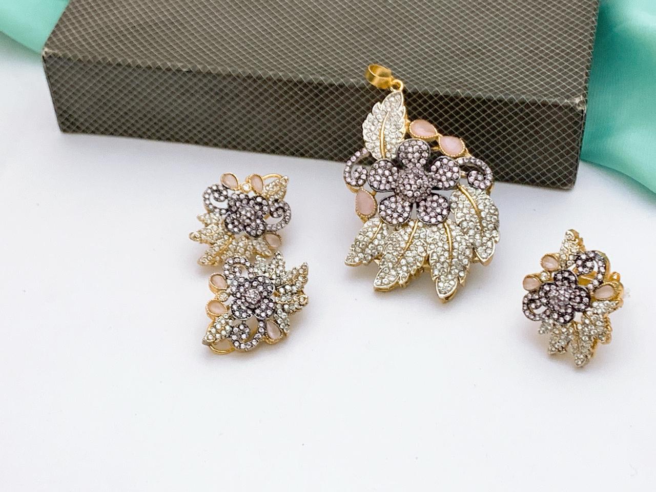 Locket Set