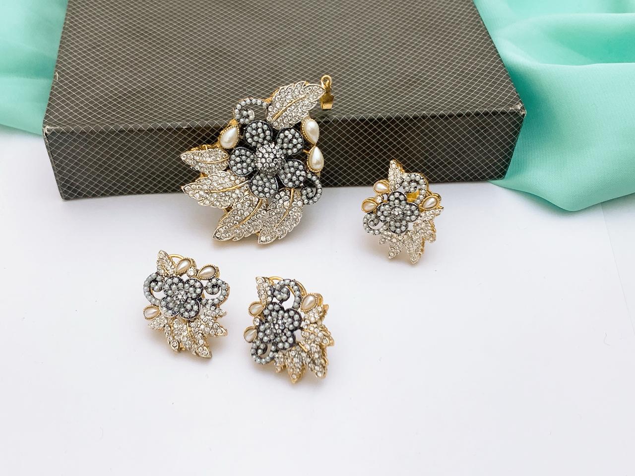 Locket Set