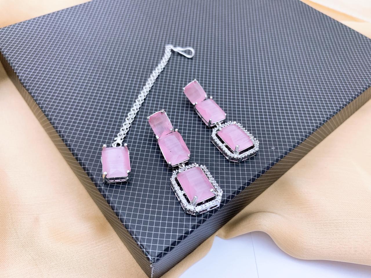 Earrings & Bindiya