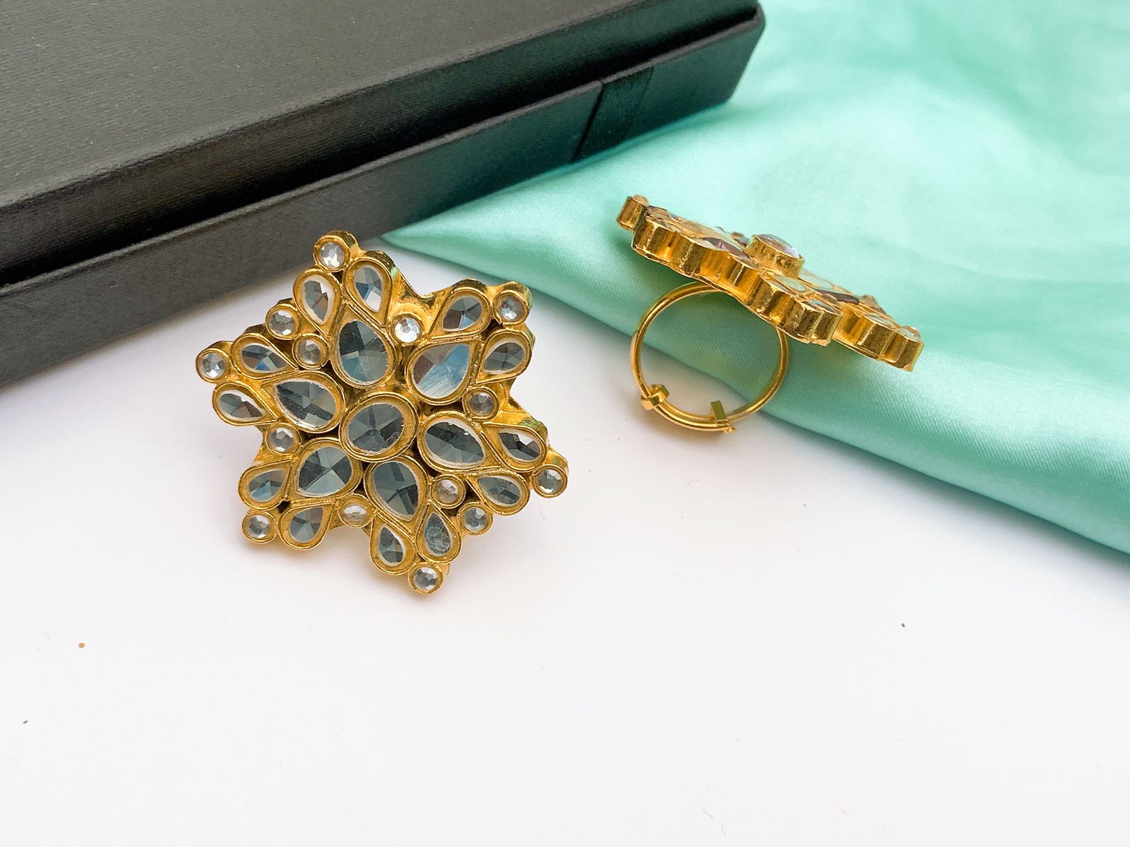(Adjustable Ring)
