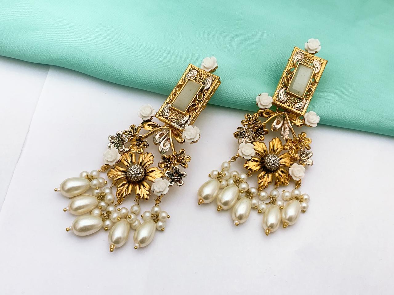 Earring