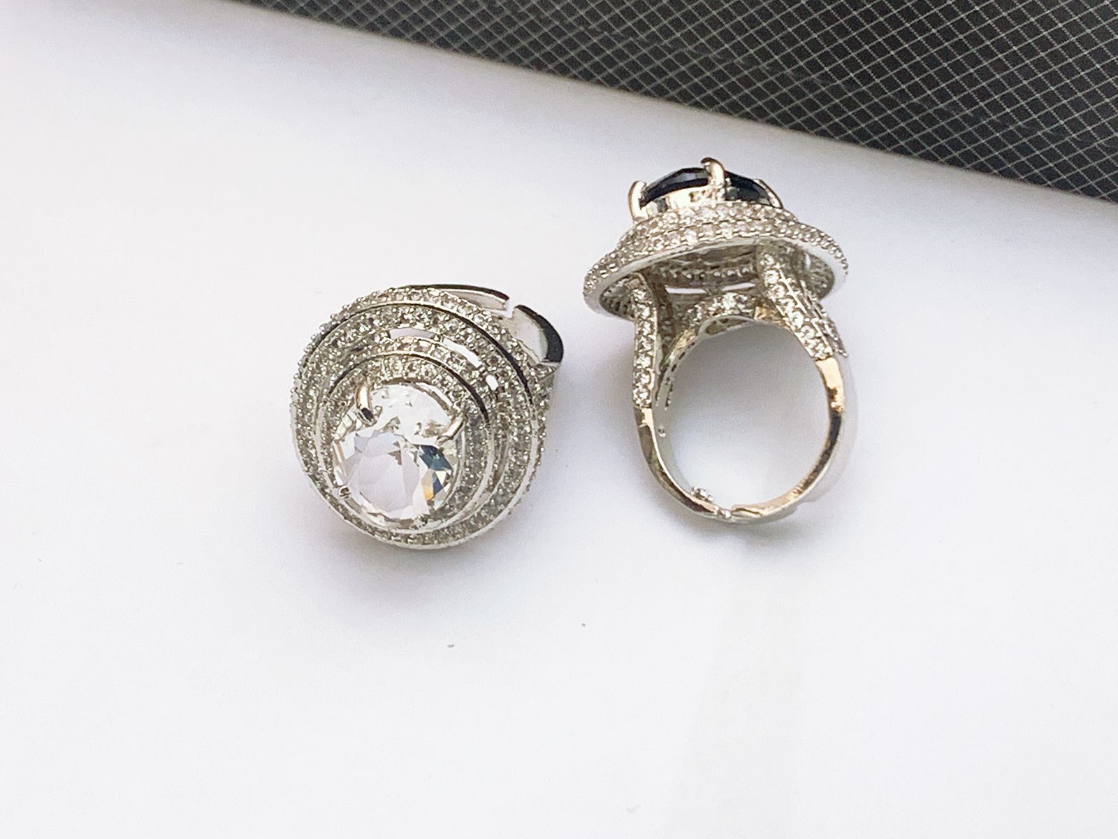 (Adjustable) Rings