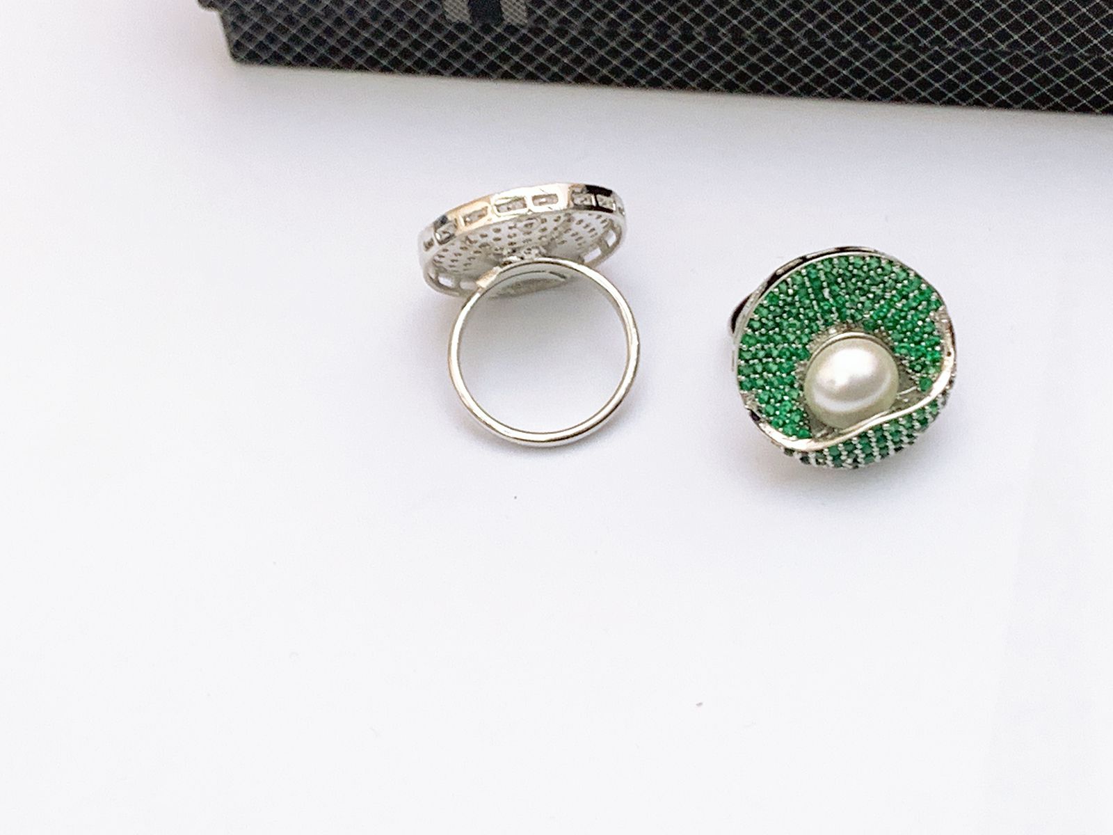 (Adjustable) Rings