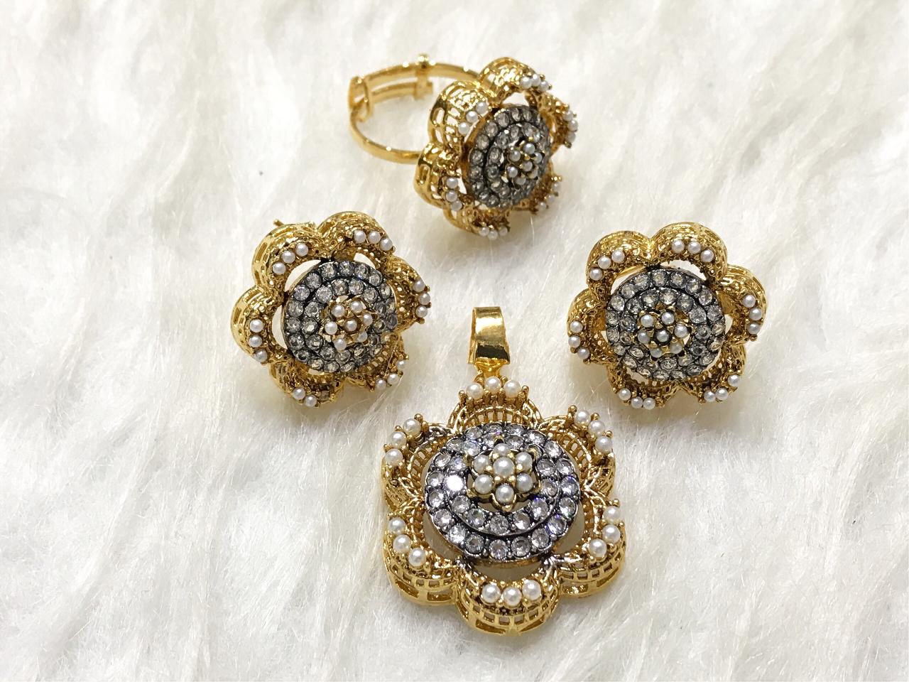 Locket Set