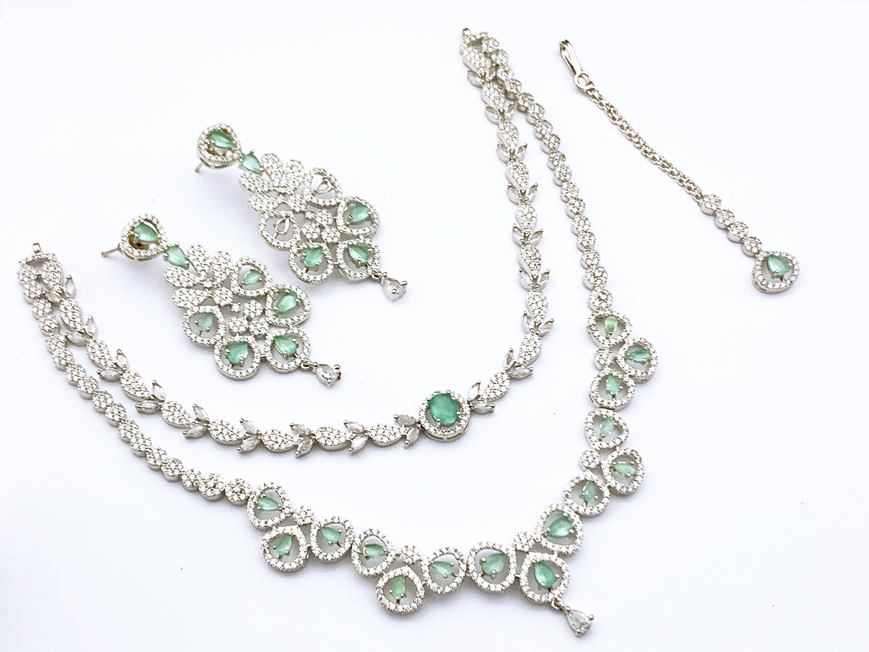 Necklace set