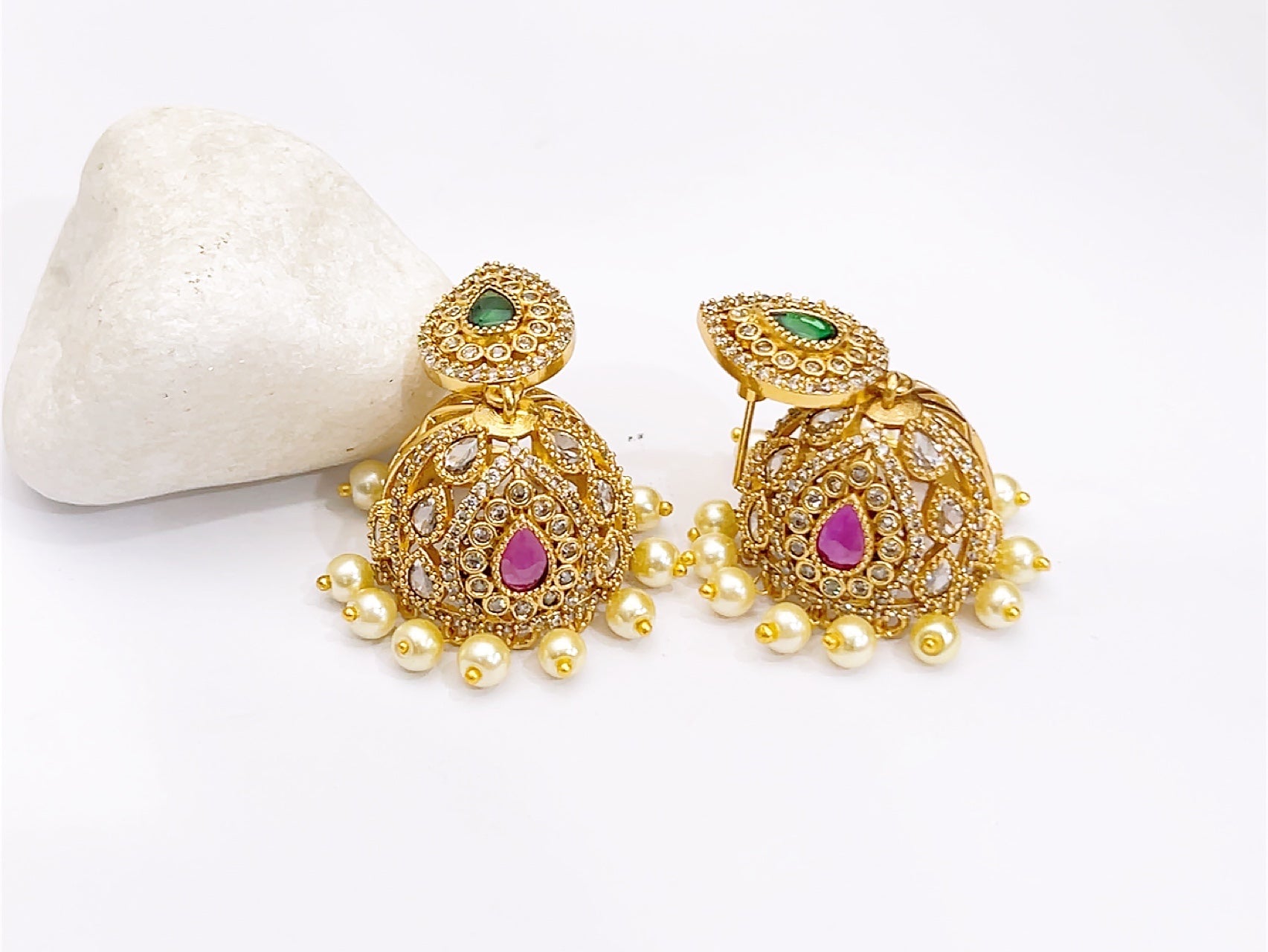 South Indian jhumka