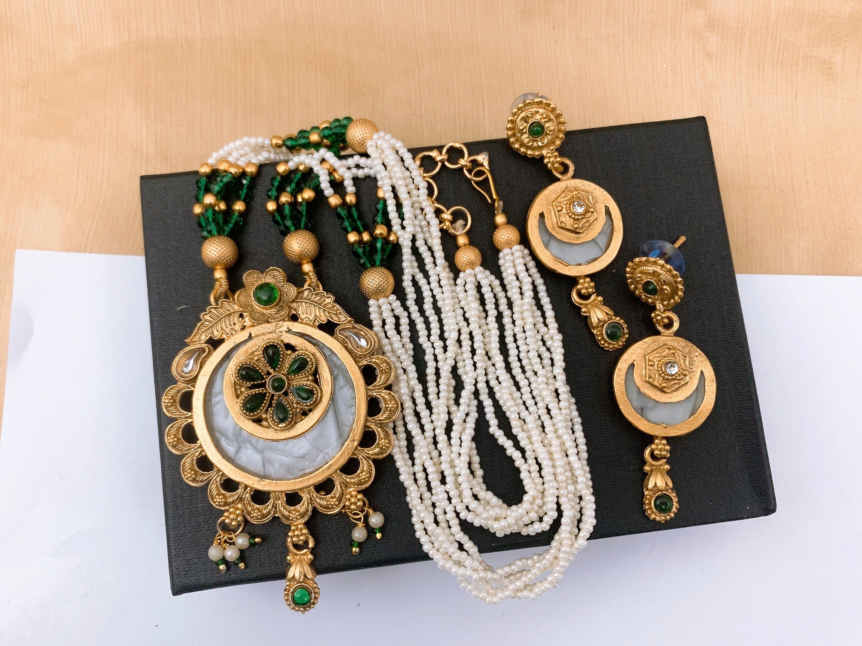 Rajwari mala set