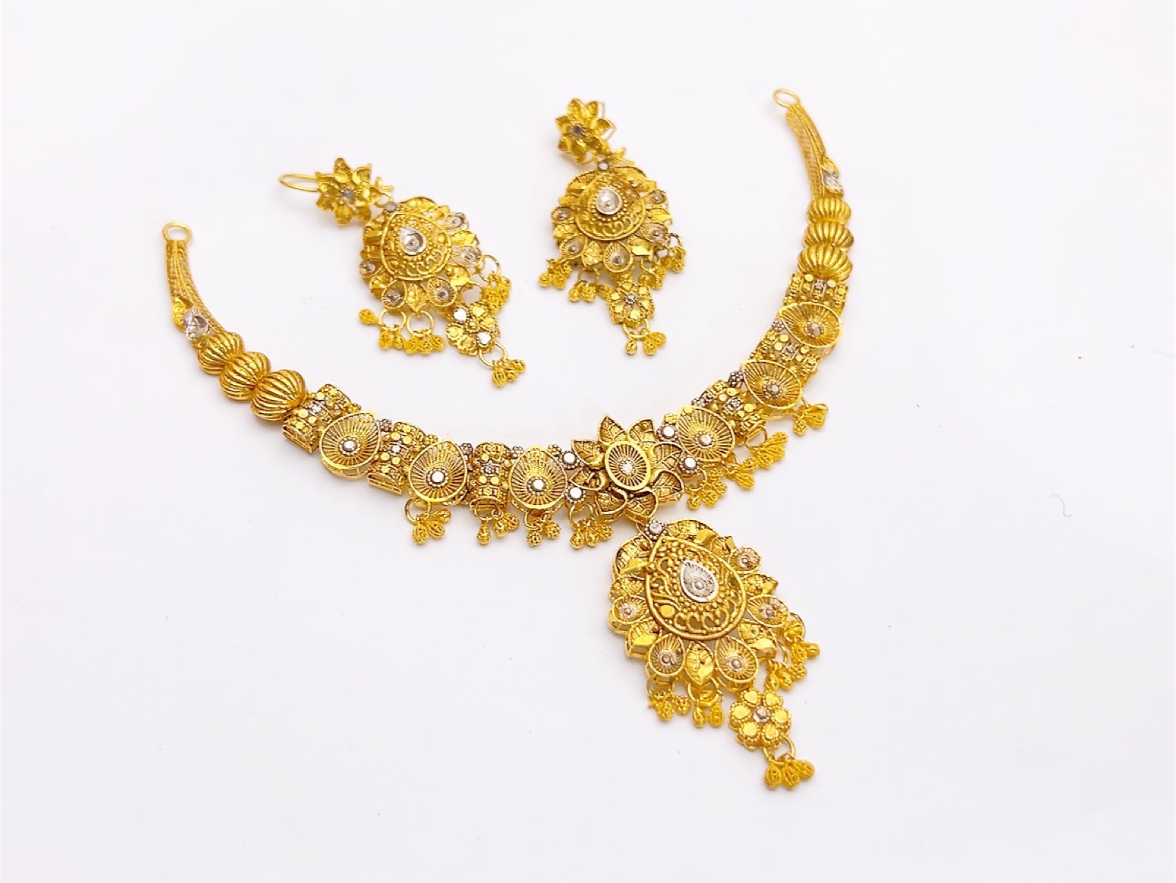 R.P Necklace Set