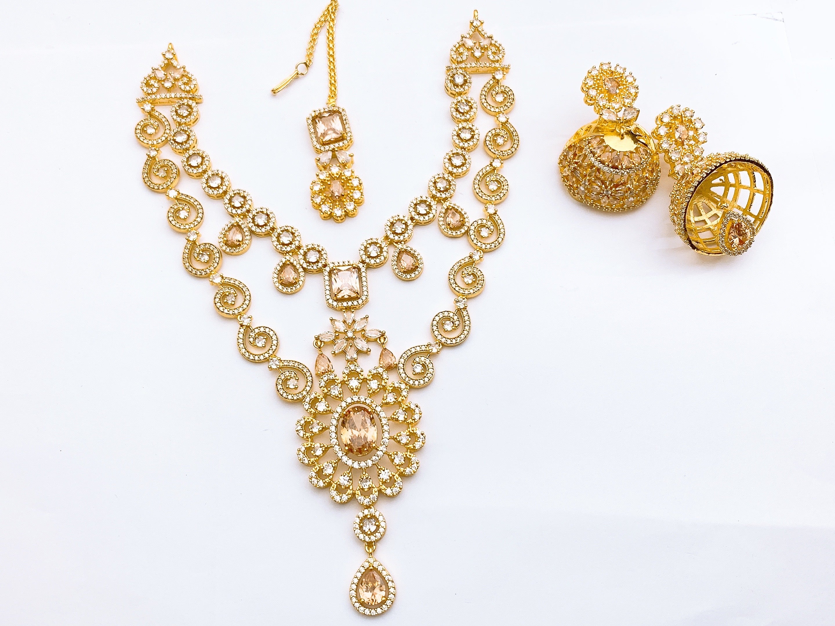 Necklace set