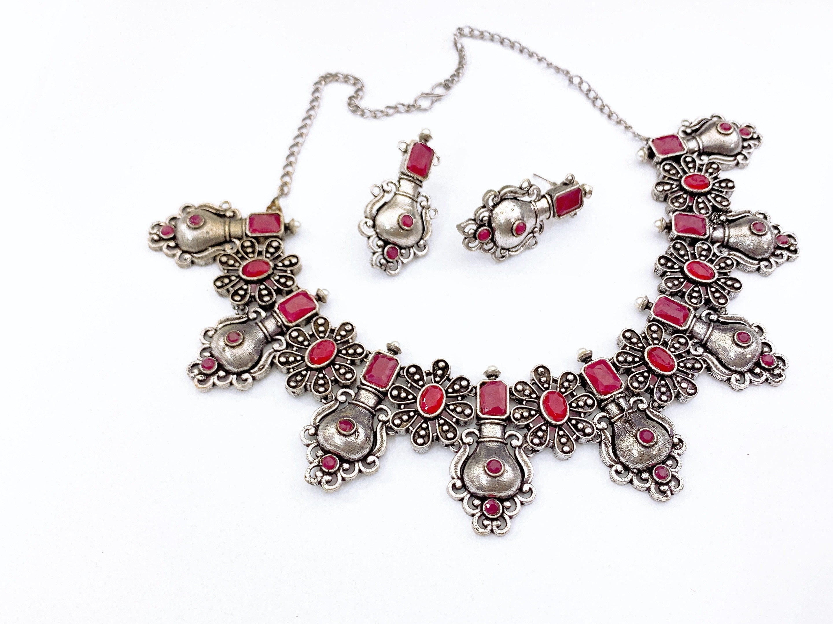 Necklace set