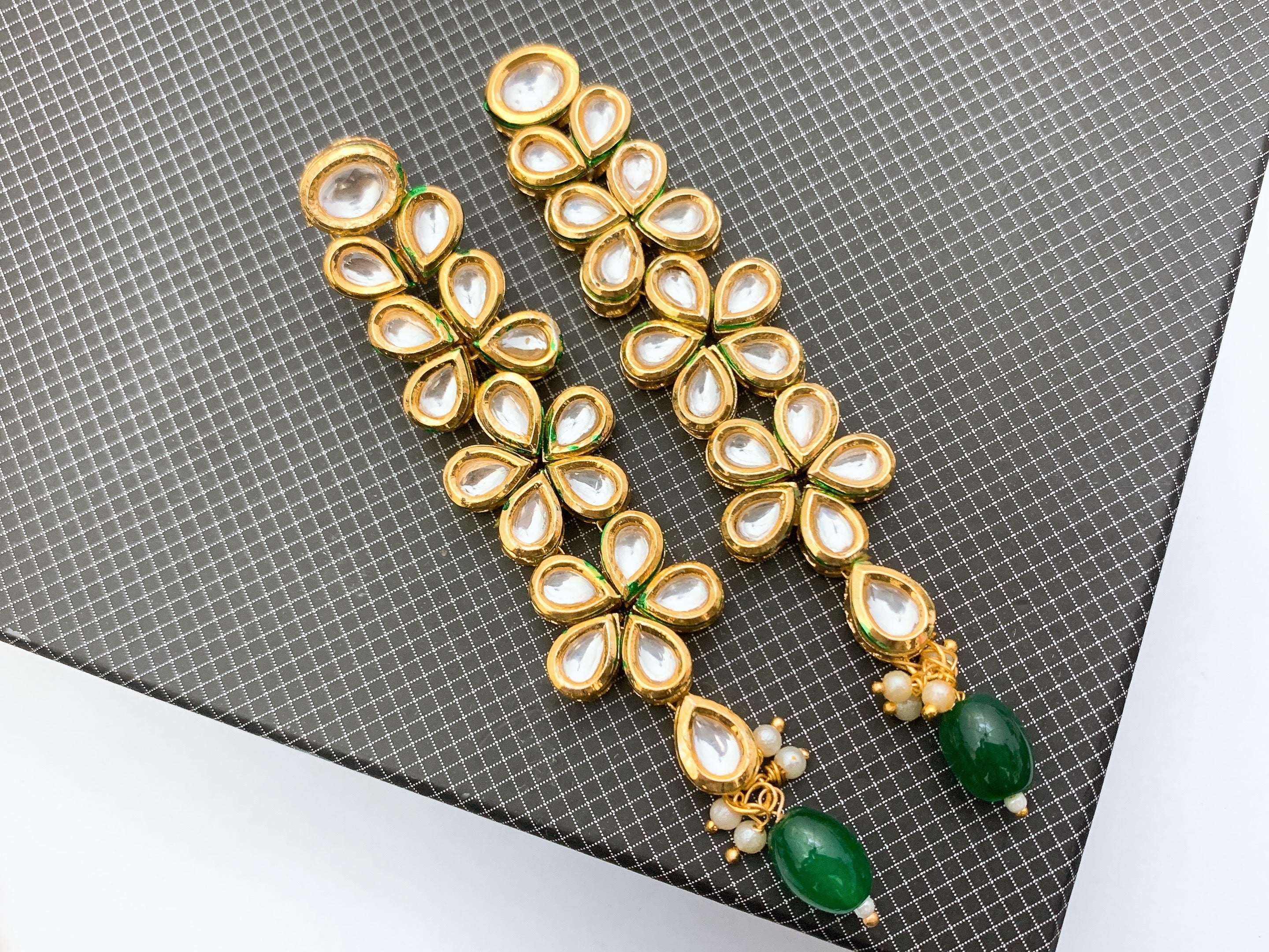 Kundan earrings