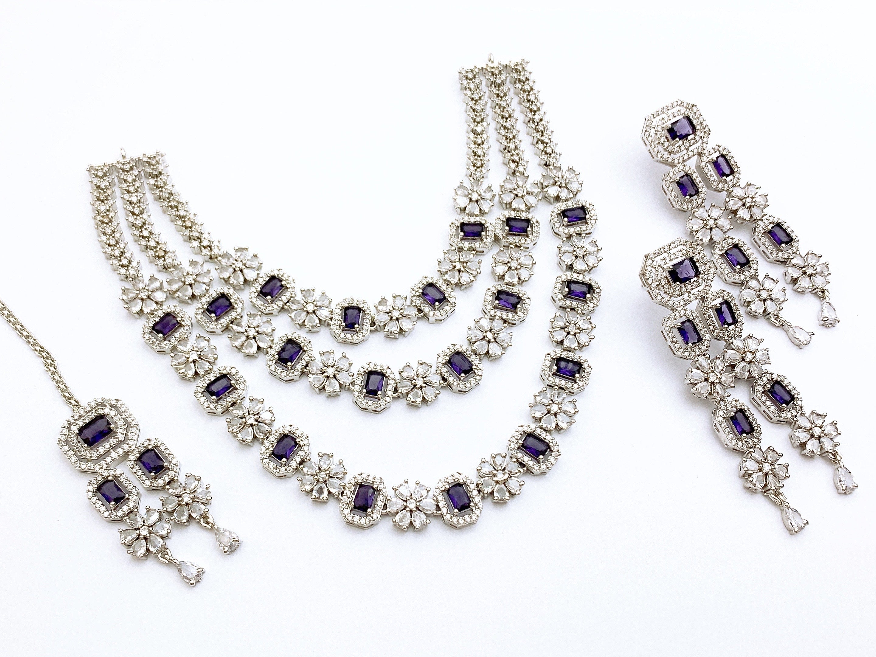 Necklace set