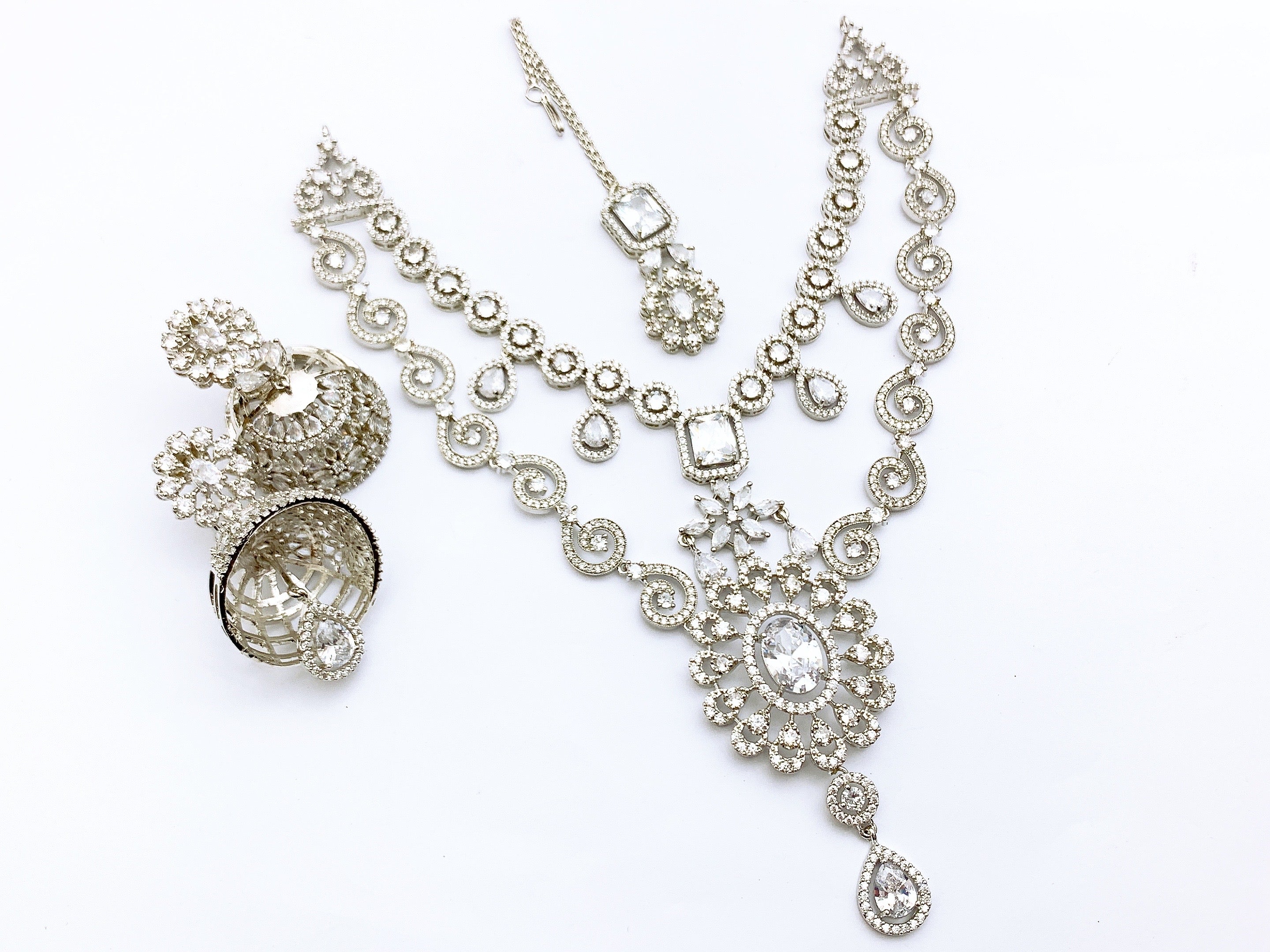 Necklace set