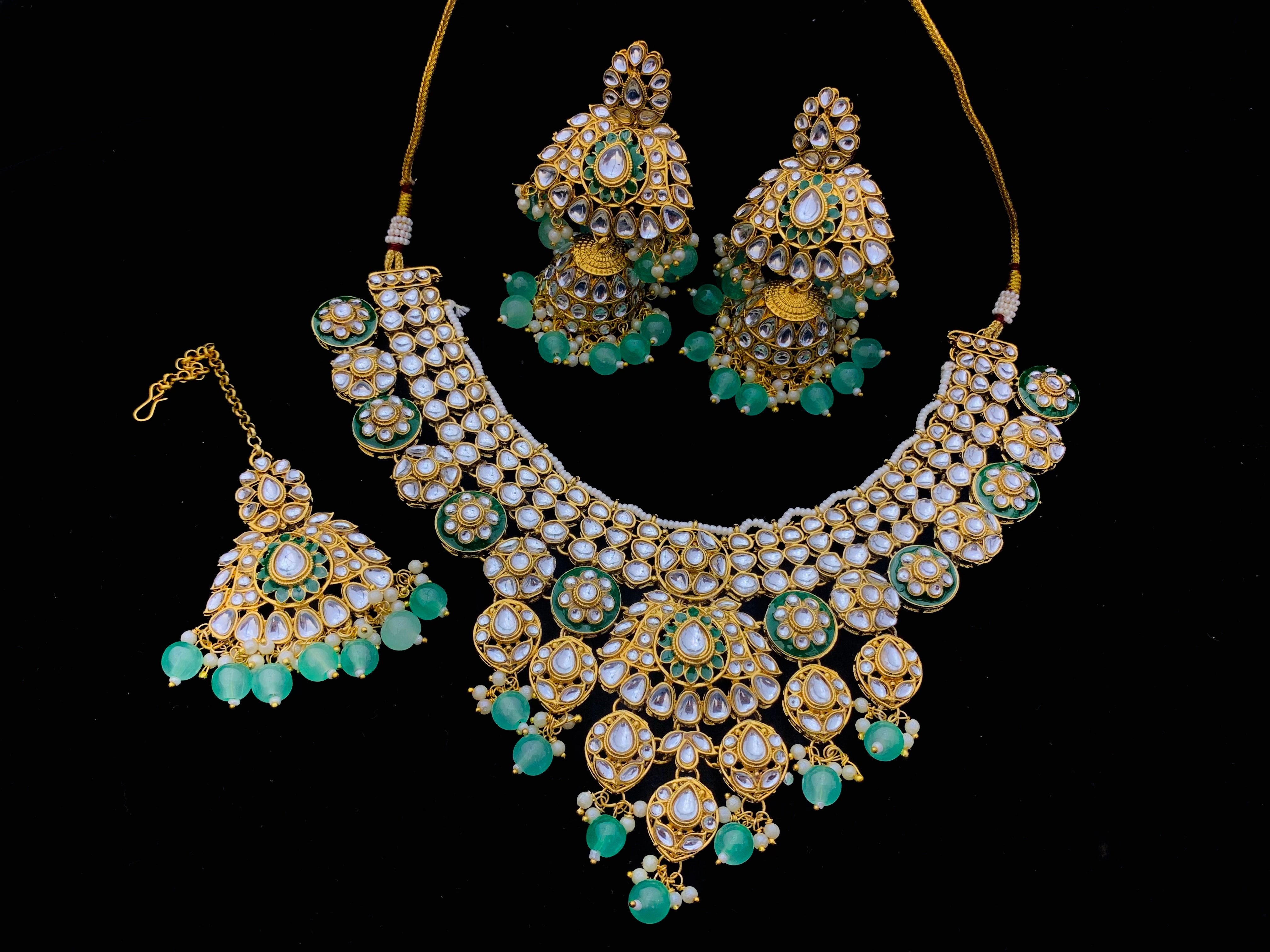 Kundan necklace set