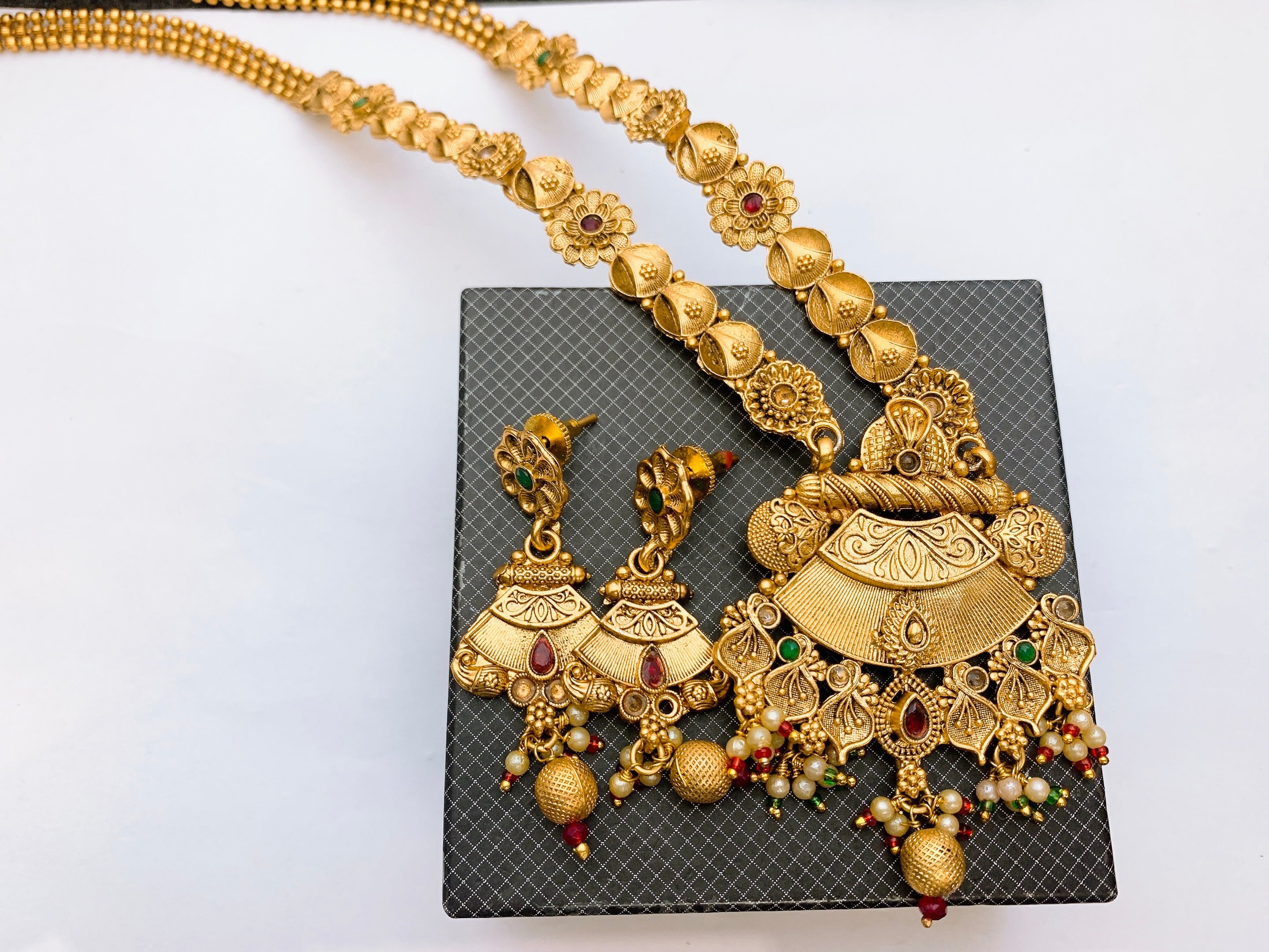 Rajwari mala set