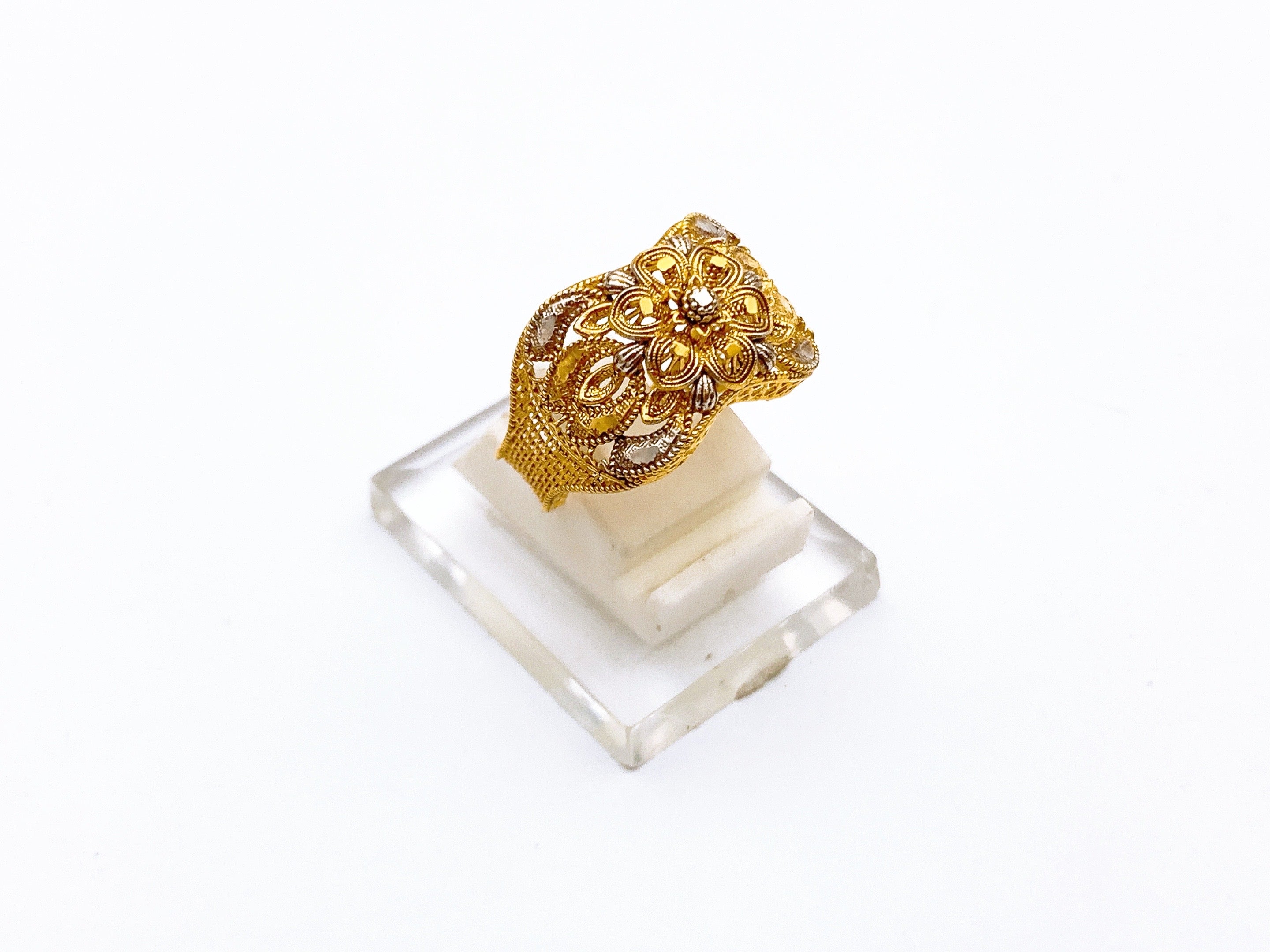 Ring