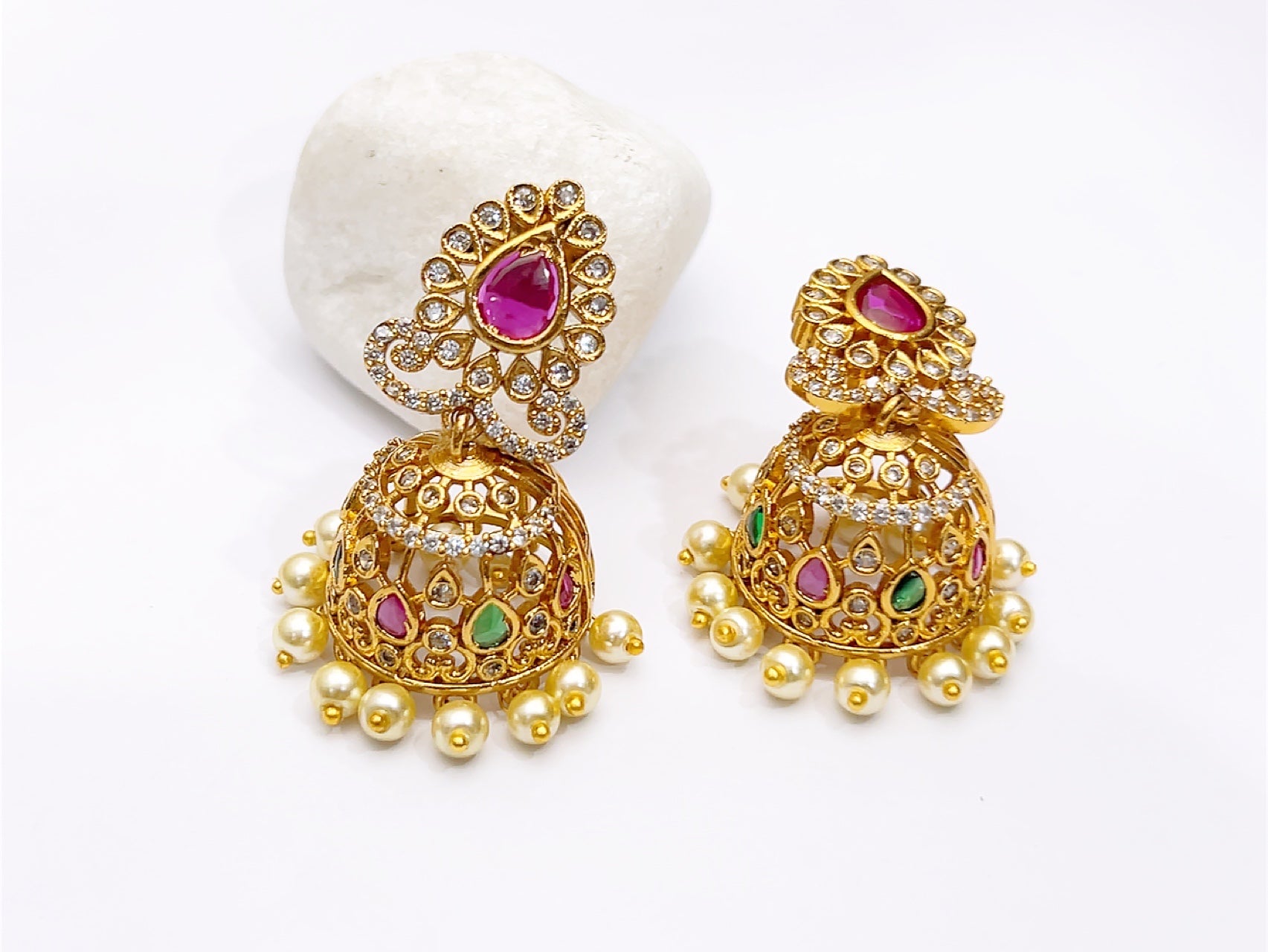 South Indian jhumka
