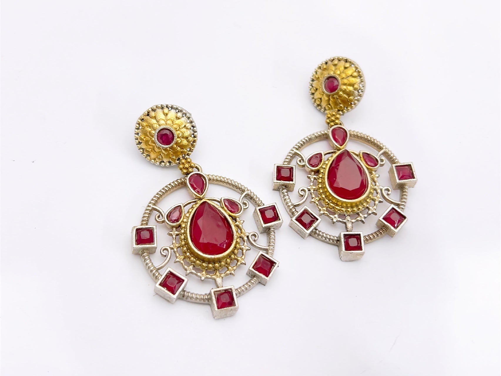 Oxdise Earring