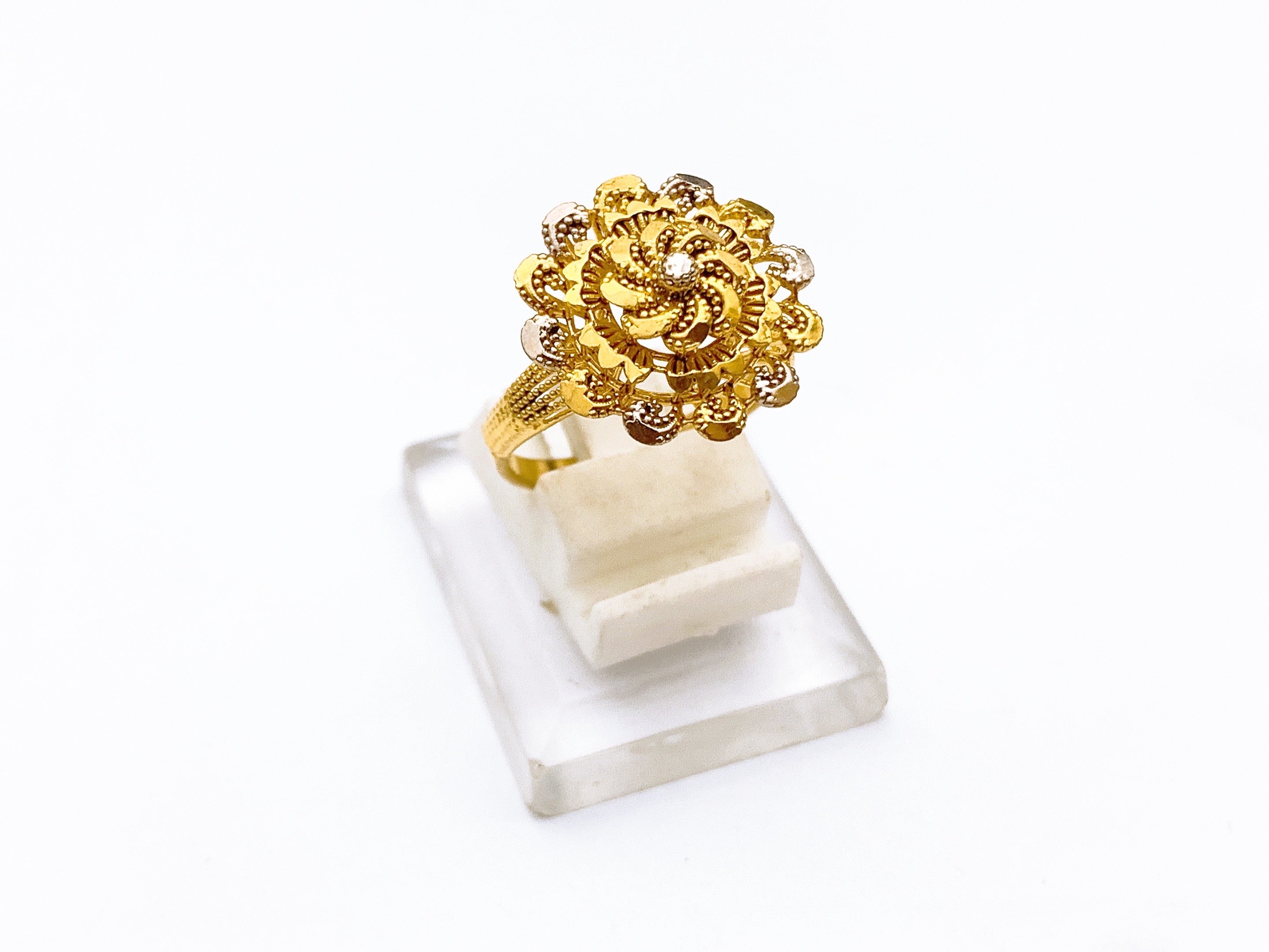 Ring