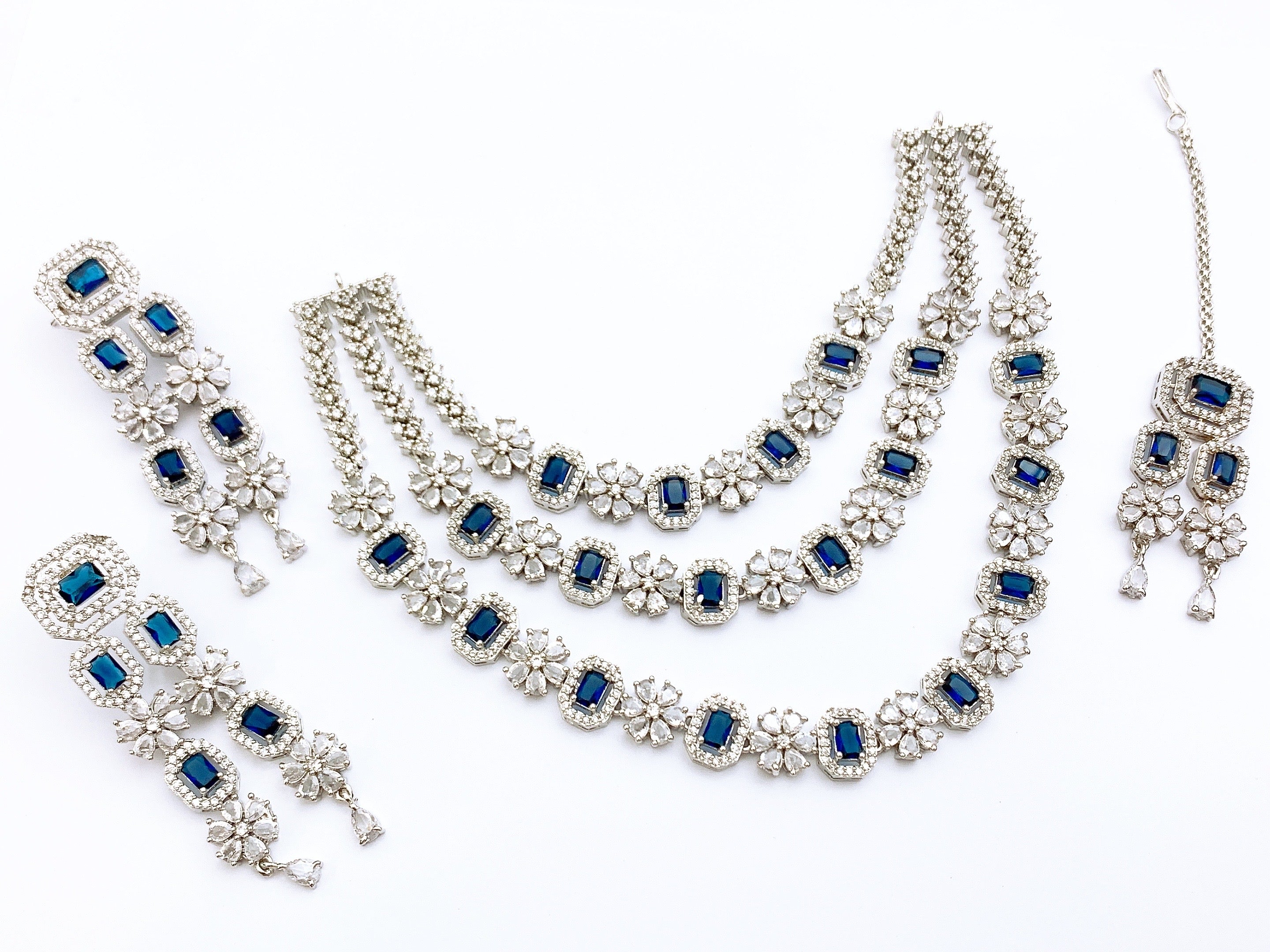 Necklace set