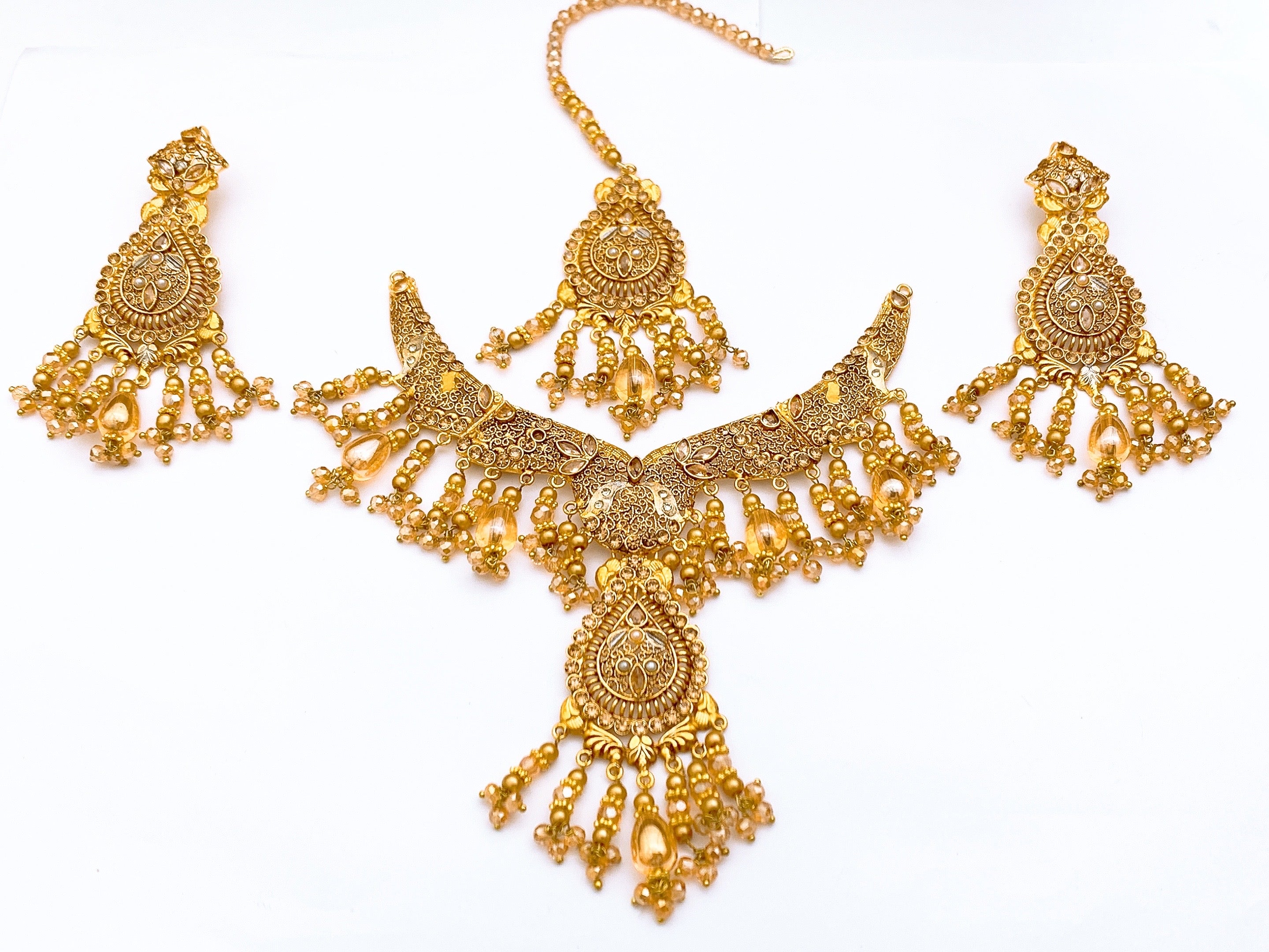 Necklace set