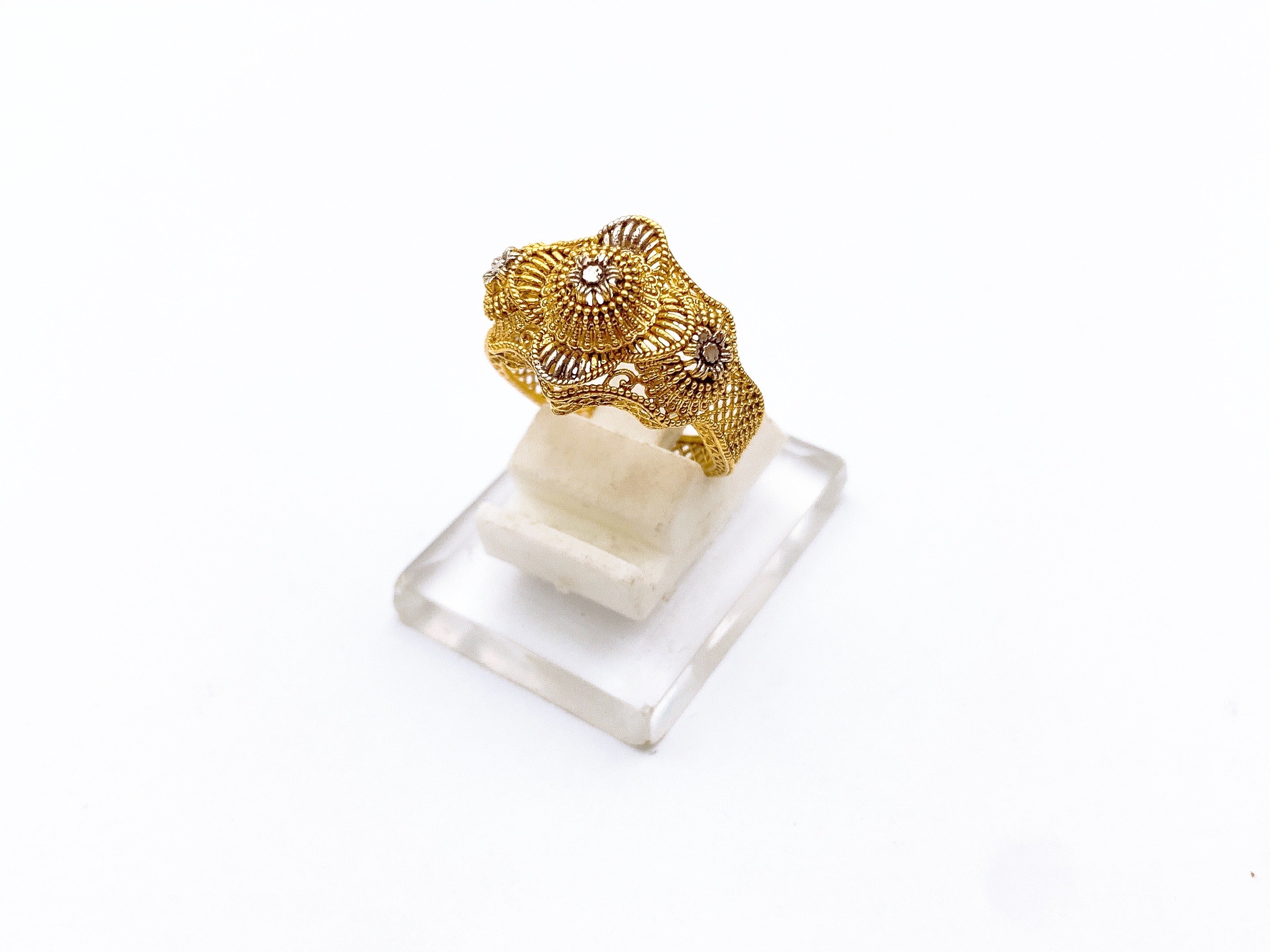Ring
