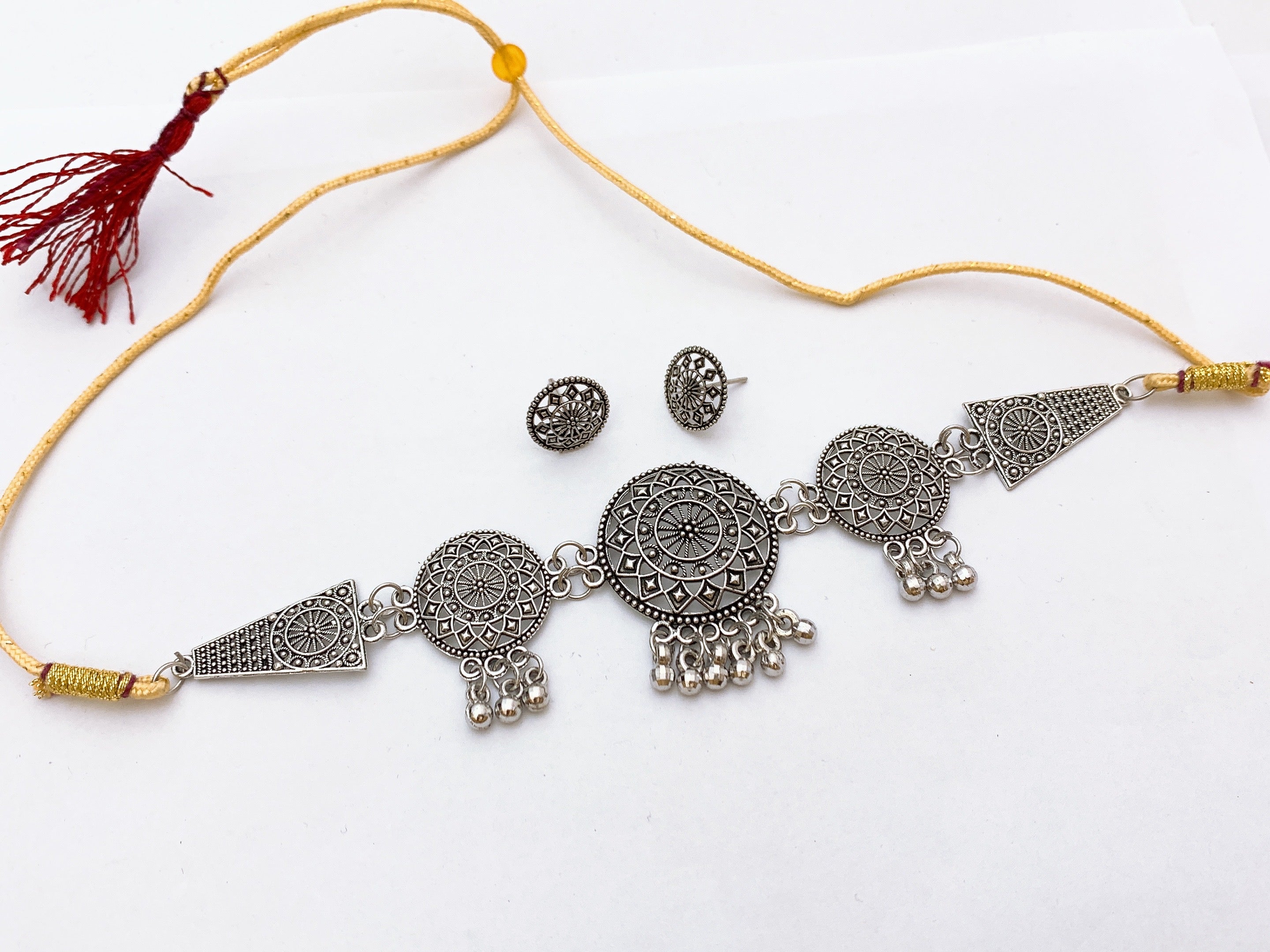 Oxidise chokar set