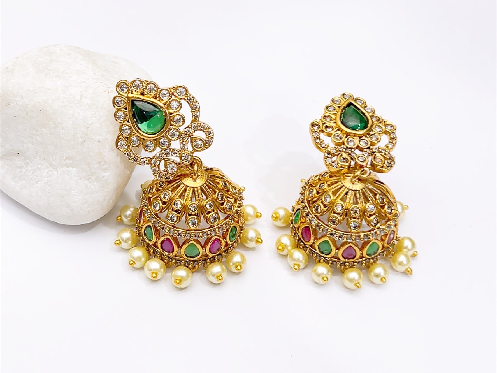 South Indian jhumka