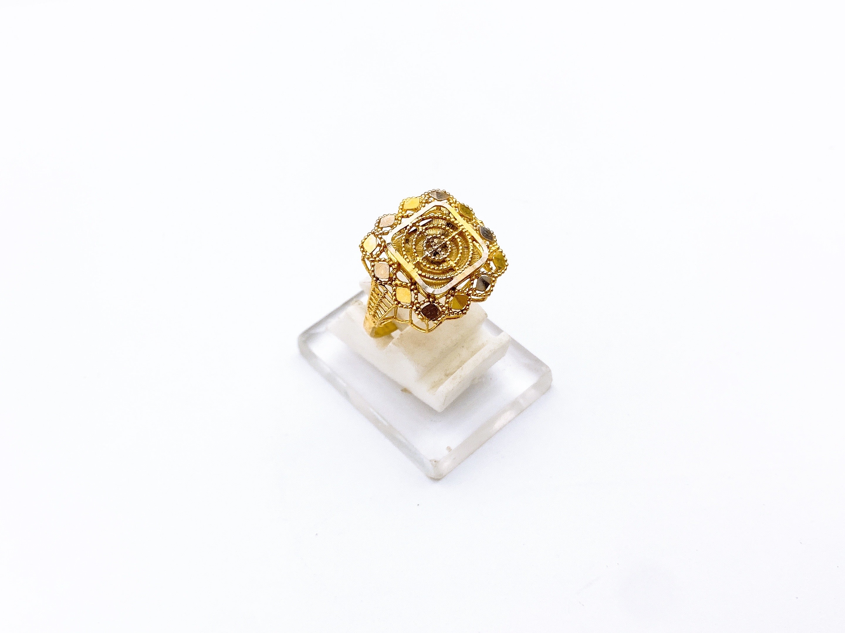 Ring