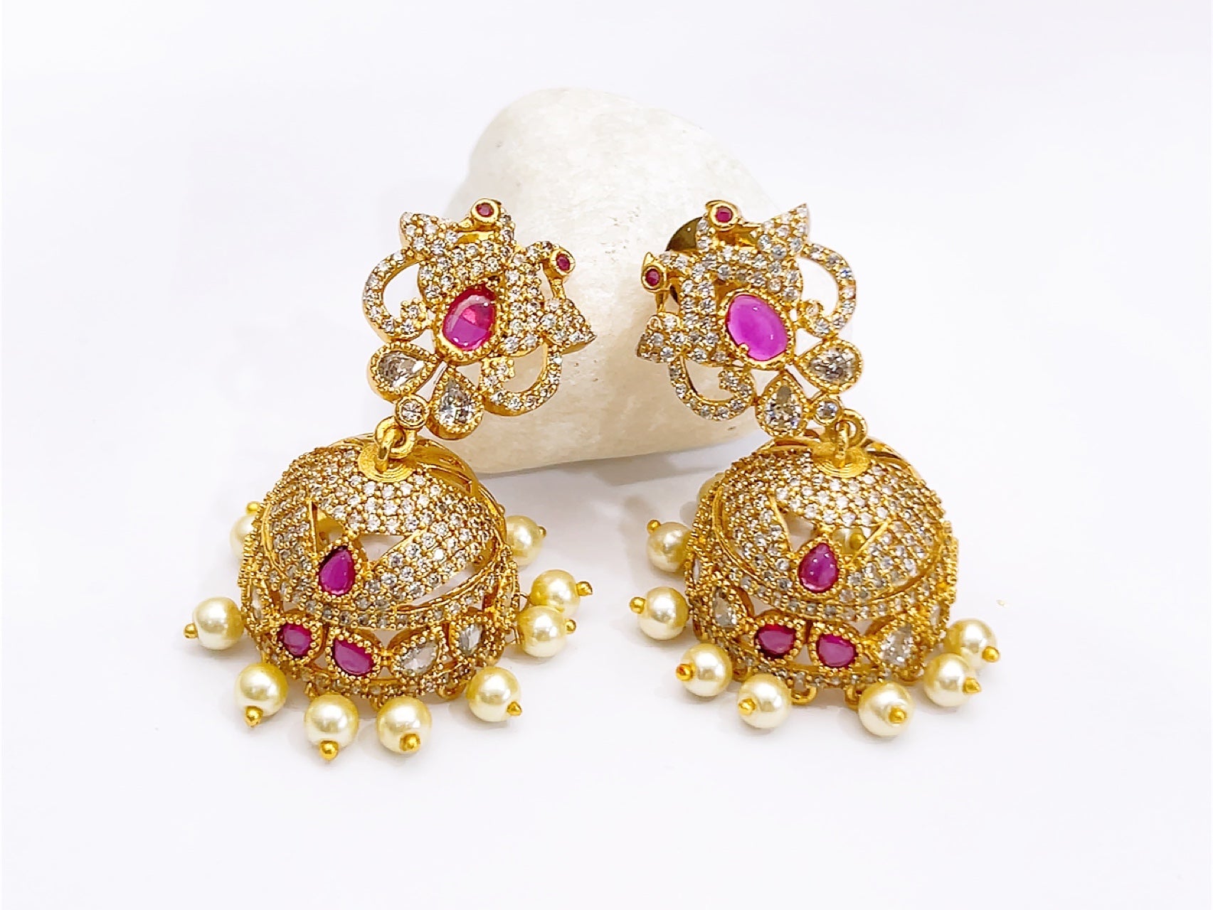 South Indian jhumka