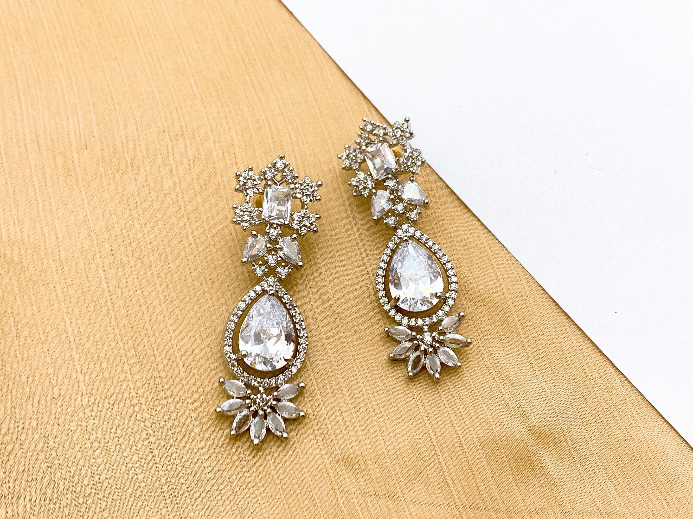 One carat earrings