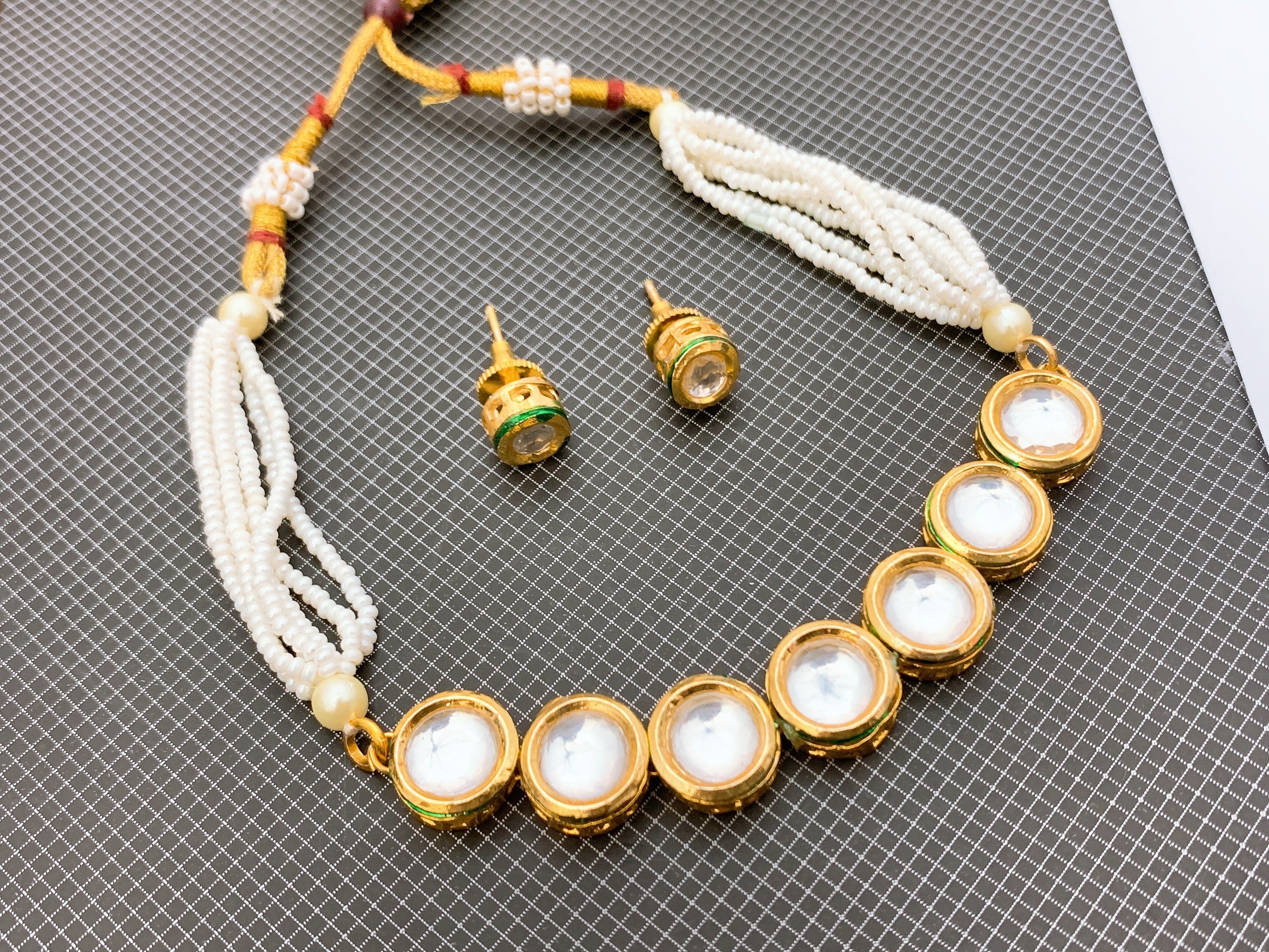 Necklace set