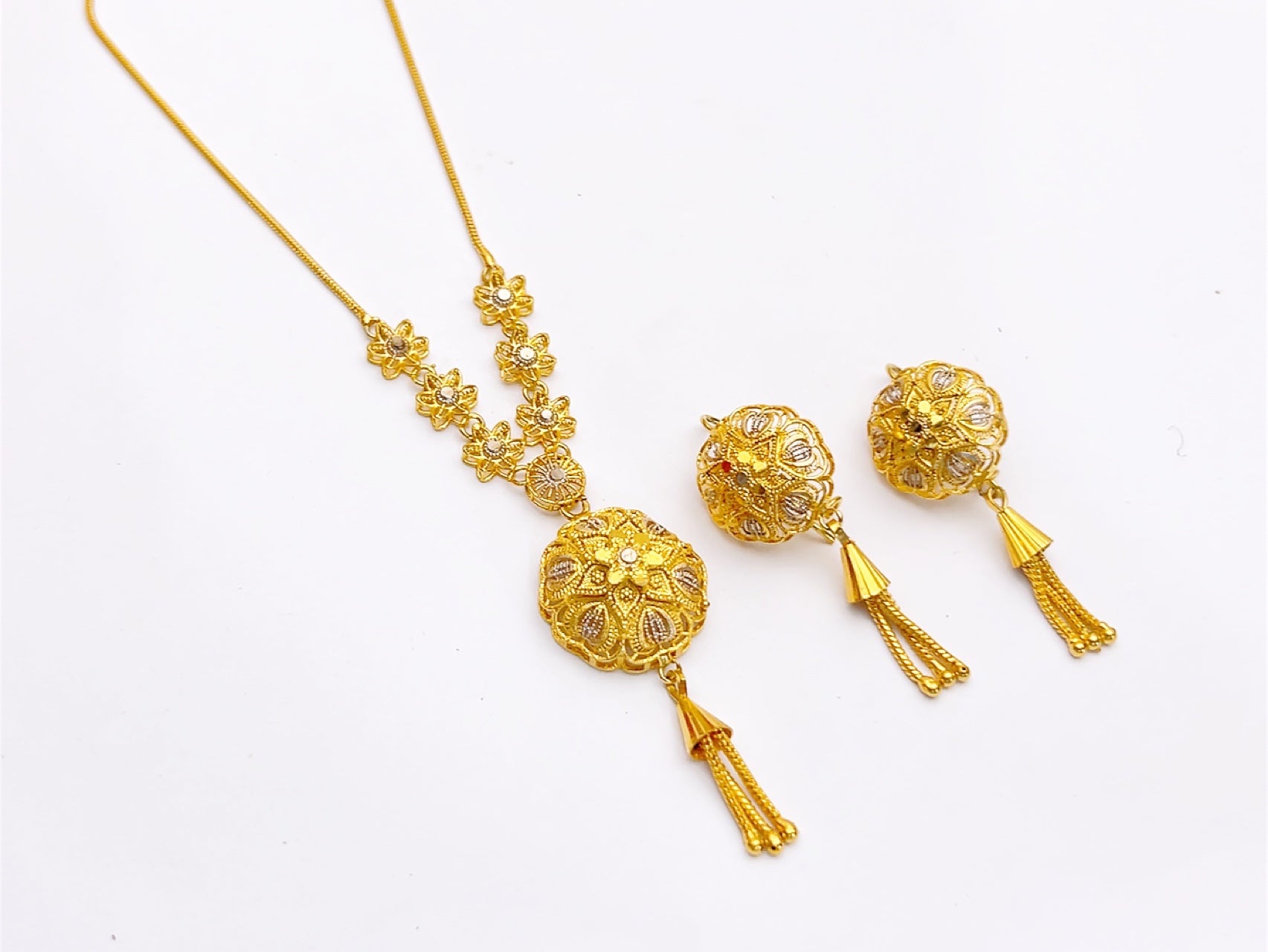 R.P Necklace Set