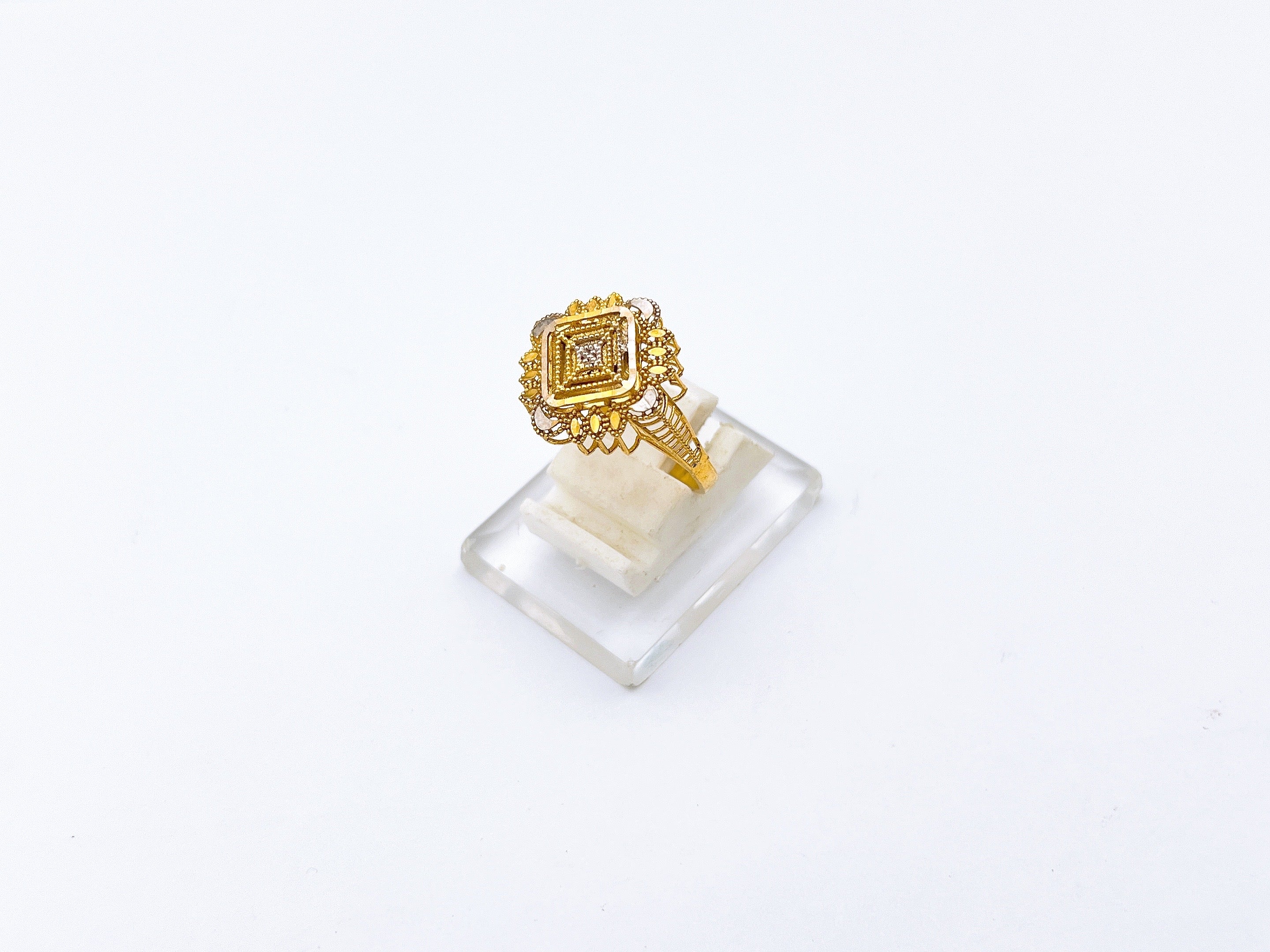 Ring