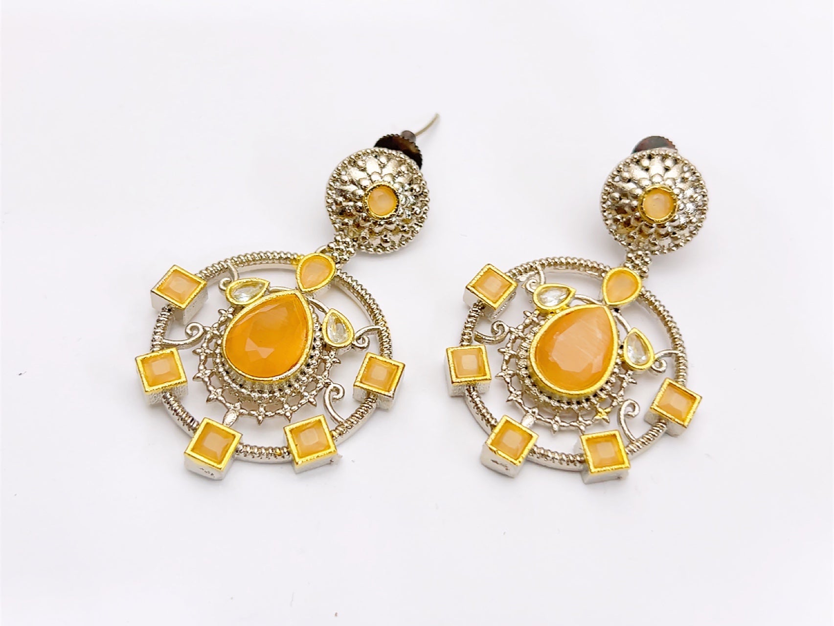 Oxdise Earring
